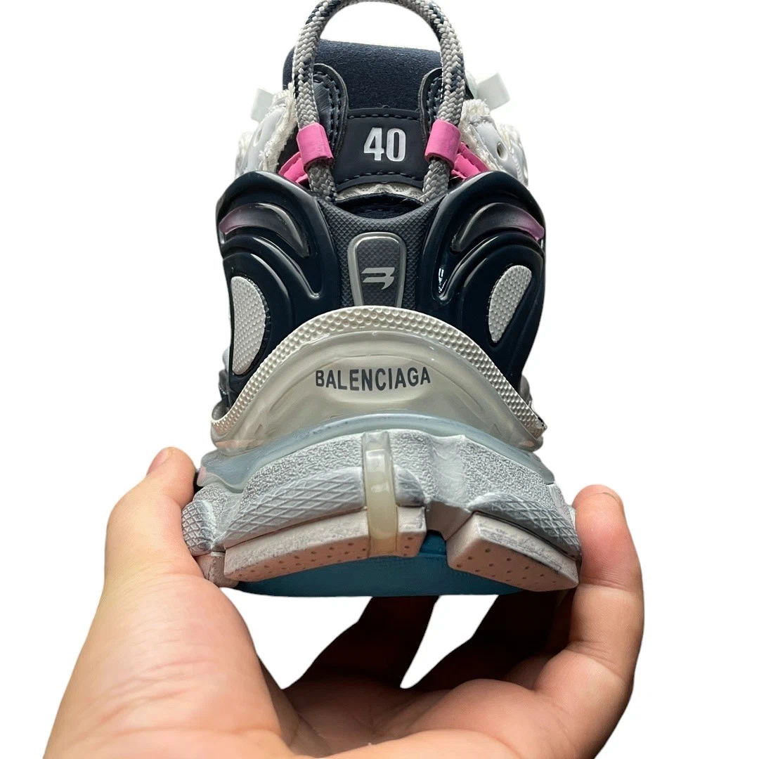 Balenciaga Runner Sneaker in Eggshell Grey、mysite、Cacoeks