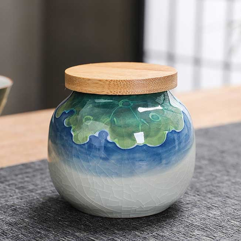 GEEK BAR-https://www.hot-toy.com/