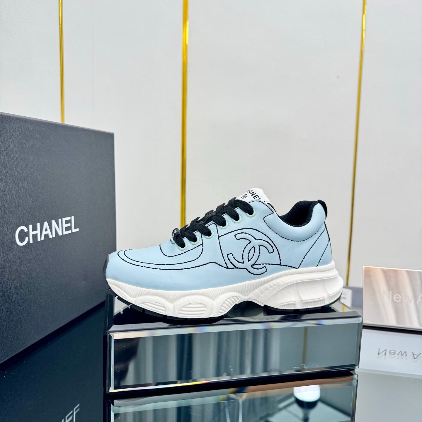 TRAINERS SNEAKER IN LIGHT BLUE CALFSKIN WITH BLACK EMBROIDERED、mysite、Cacoeks
