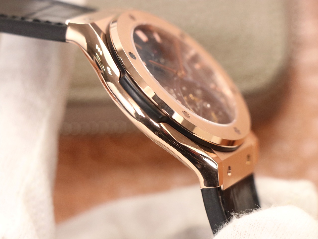 Hublot Classic Fusion Skeleton Tourbillon 505.OX.0180.LR 45mm-fasswatch