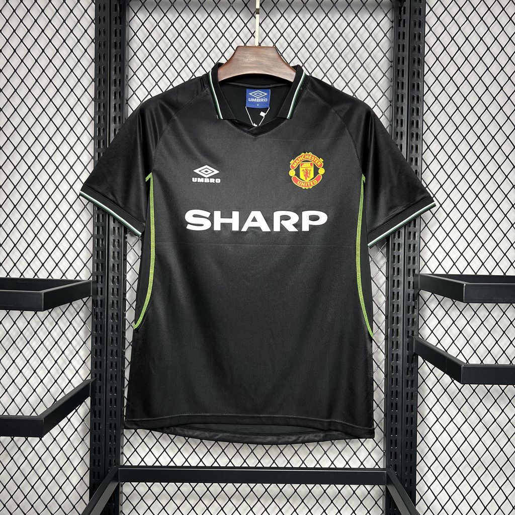 GlobeJersey-Retro Manchester United 1998-99 Third Jersey