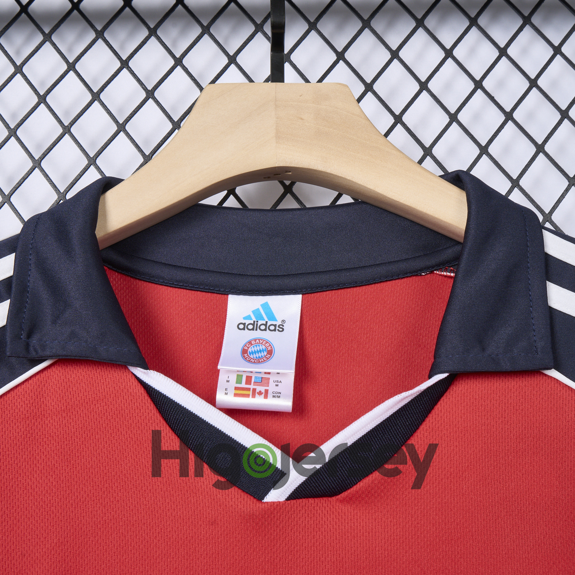 Higojerseys-Retro Bayern Munich 2000-01 Home Long Sleeve Jersey