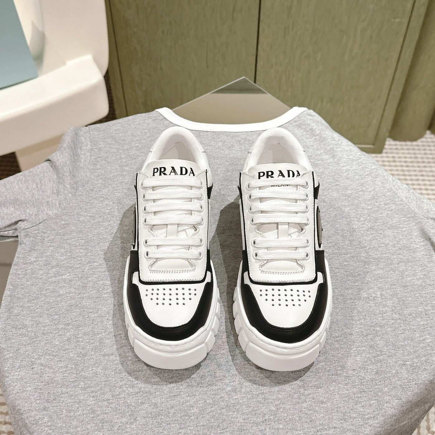 PRA FLATFORM SNEAKERS BLACK AND WHITE CALFSKIN、mysite、Cacoeks