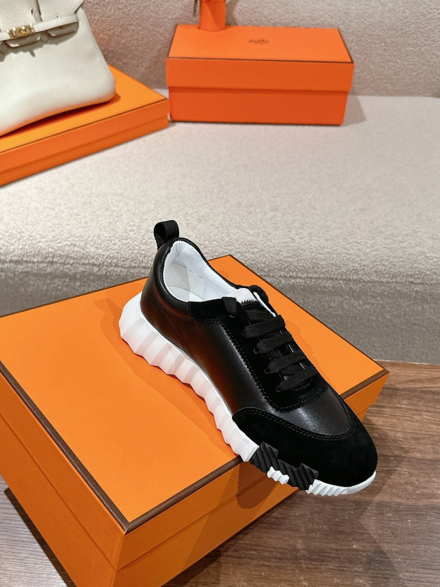 MAINLAND SNEAKER IN BLACK SUEDE AND CALFSKIN、mysite、Cacoeks