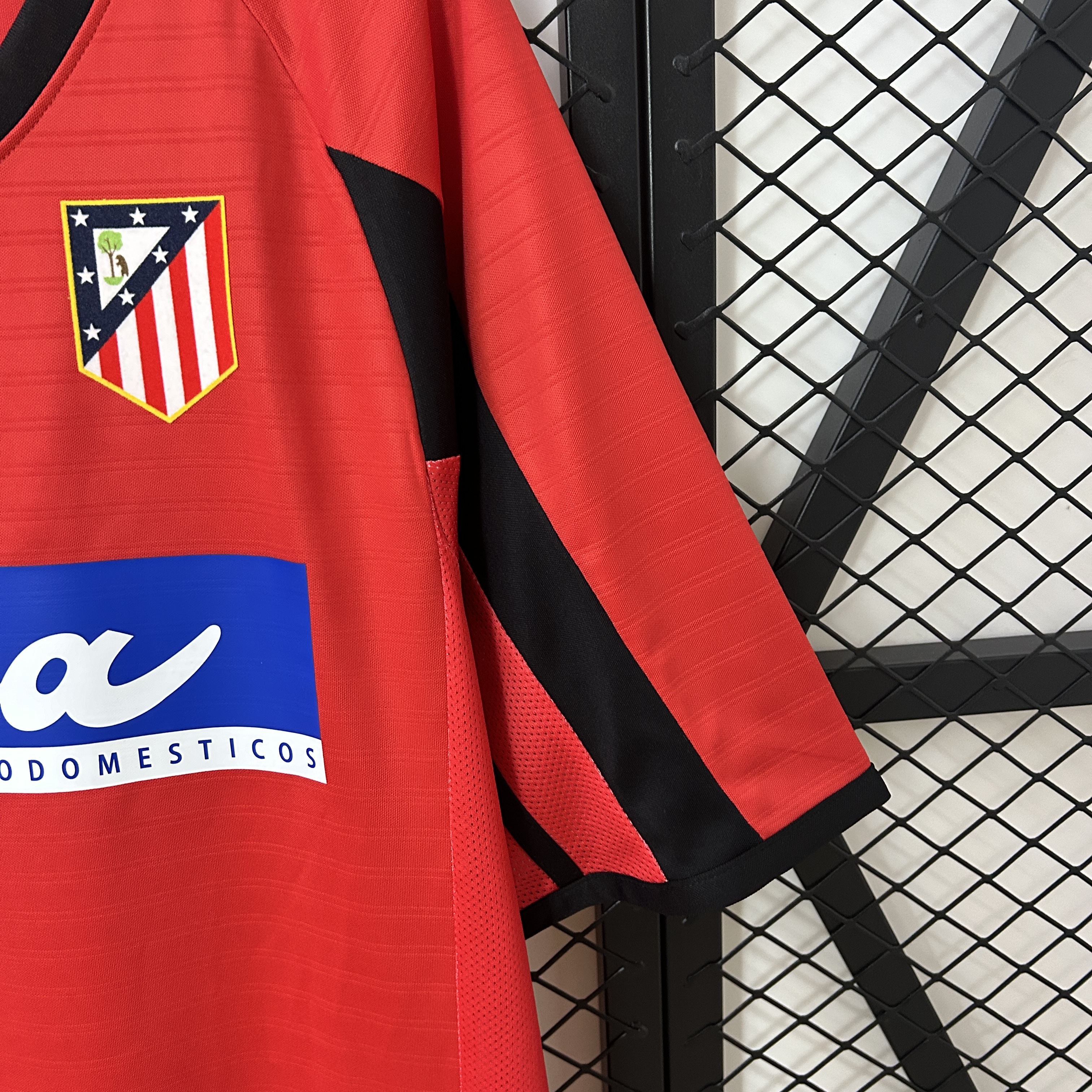 ManixJersey.com | Retro Atletico Madrid 2001-02 Away Jersey -Customize Name, Number and Patch | Worldwide Shipping