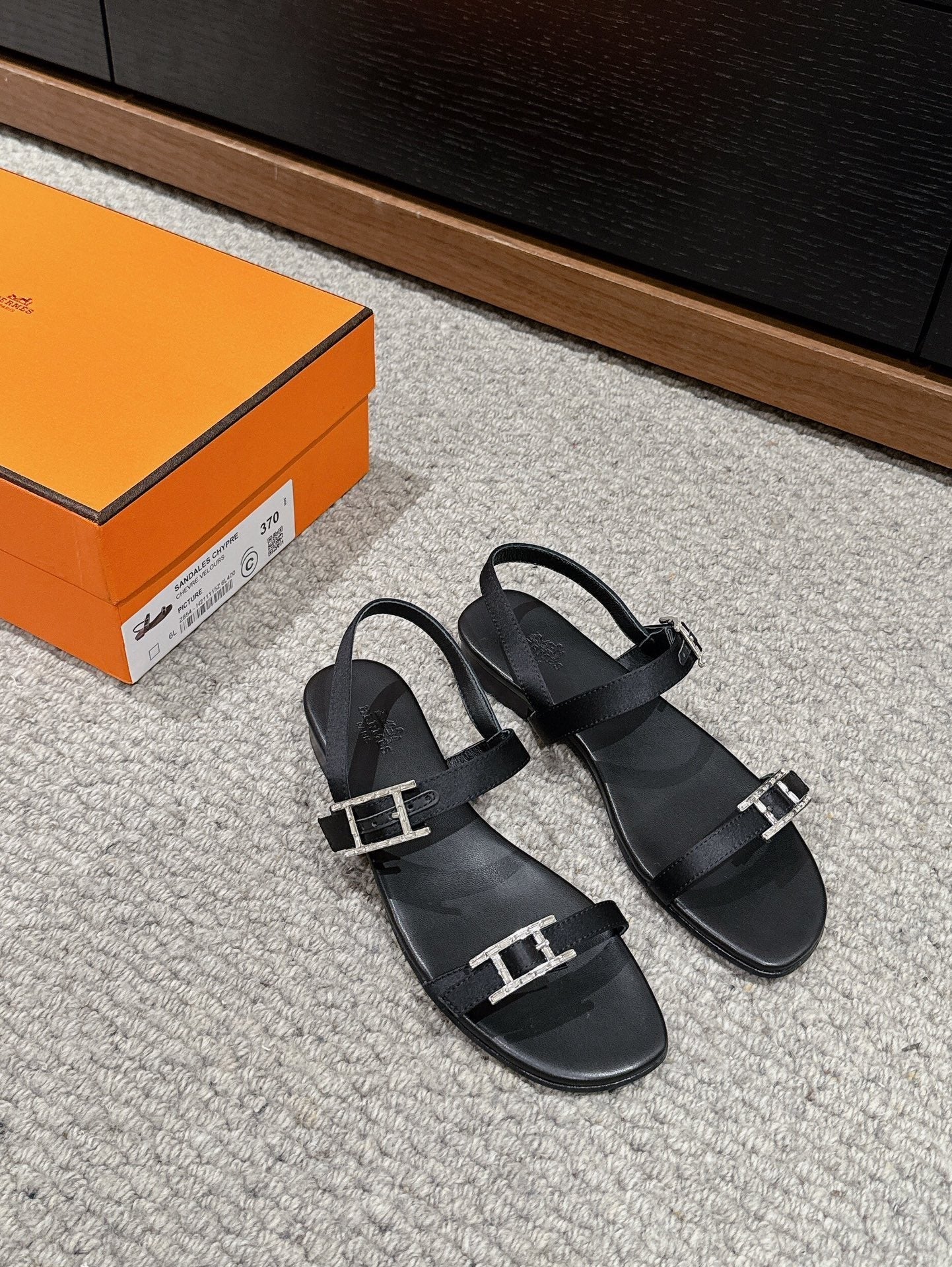 BUCKLE SANDAL BLACK CALFSKIN、mysite、Cacoeks