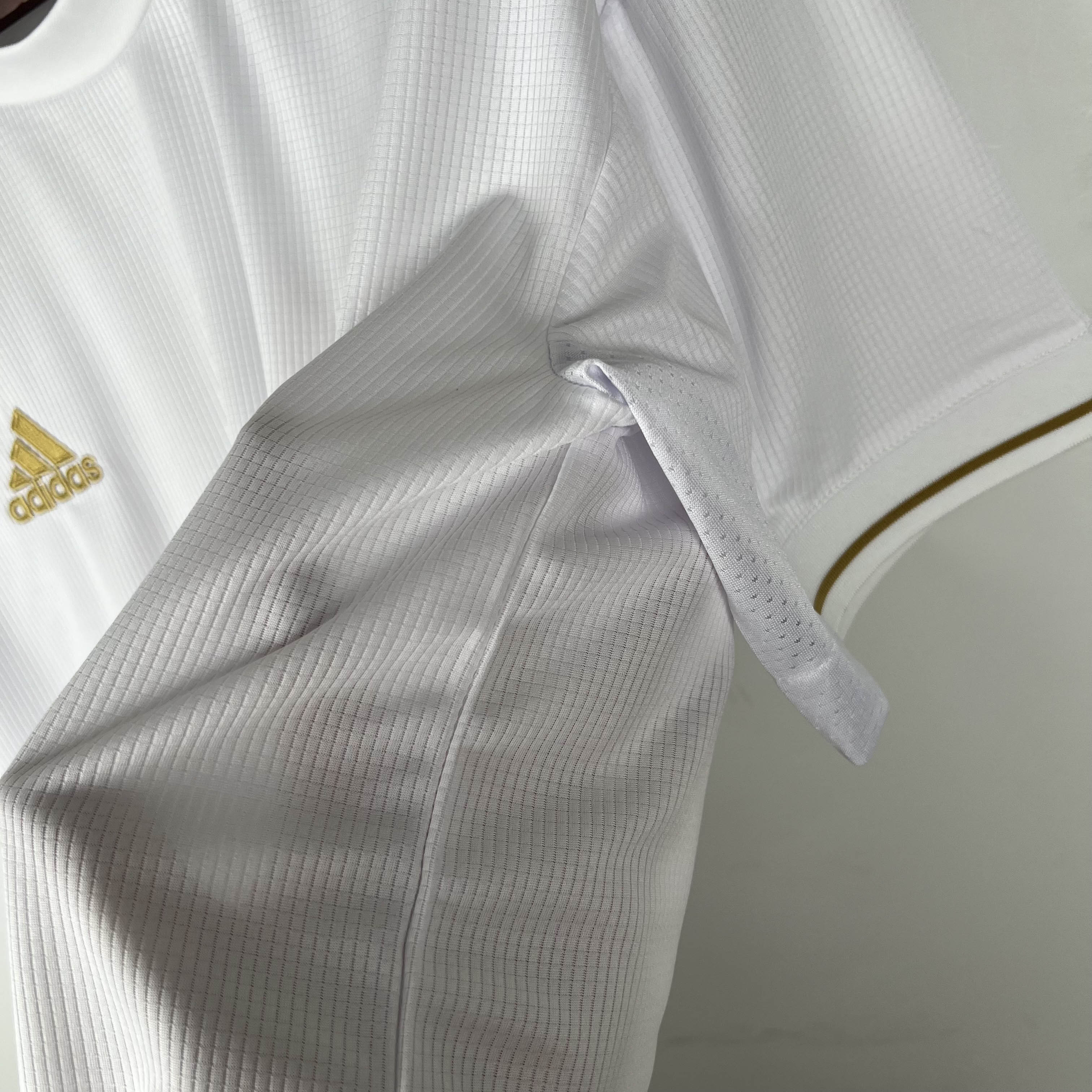 2019/2020 Retro Real Madrid Home Football Shirt 1:1 Thai Quality:football jersey mysite: unitedjerseyfootball 邓江浪:football