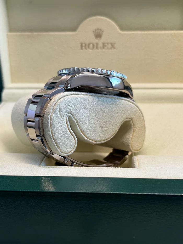 兼职  林炎: luxecystore