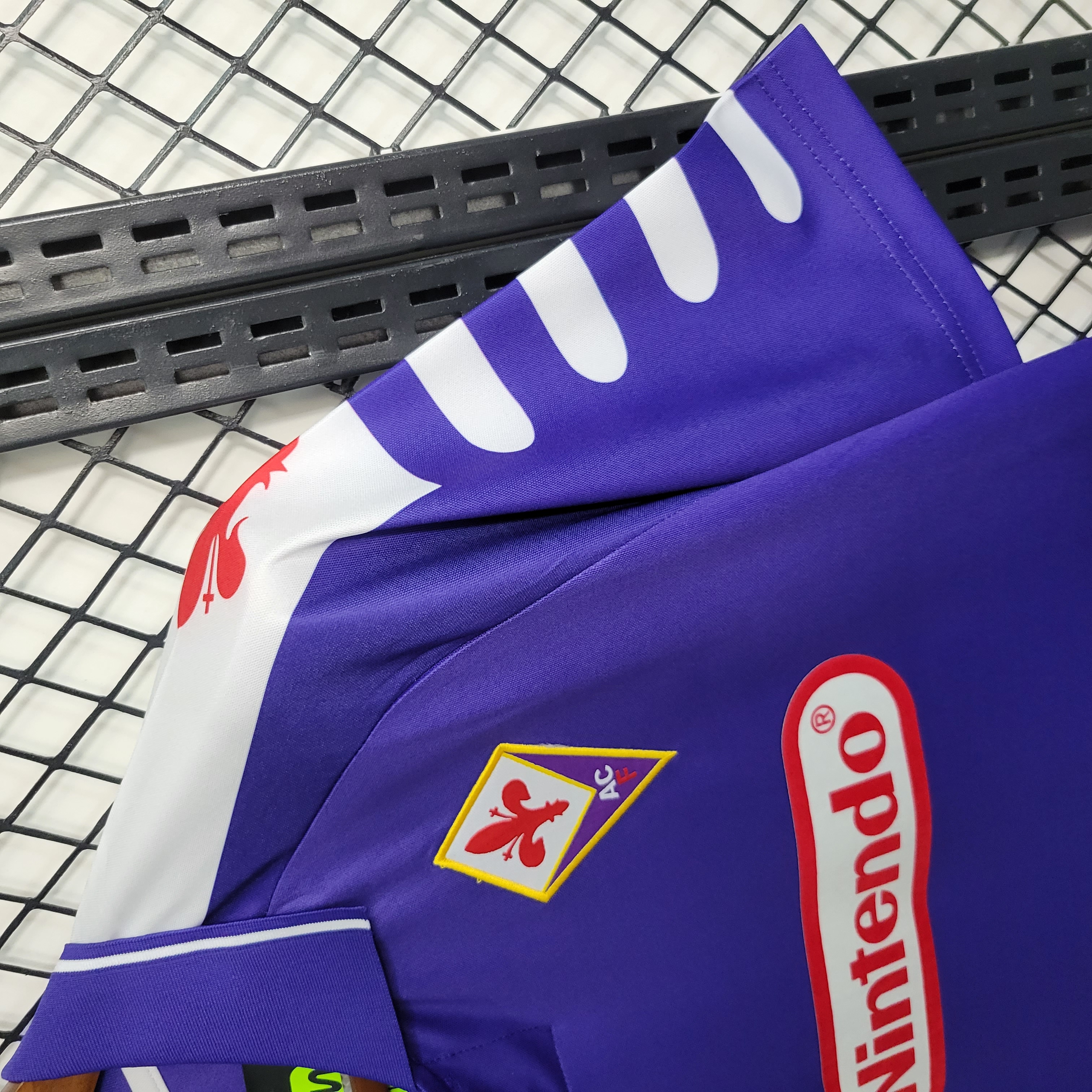 ManixJersey.com | Retro Fiorentina 1998-99 Home Stadium Jersey -Customize Name, Number and Patch | Worldwide Shipping