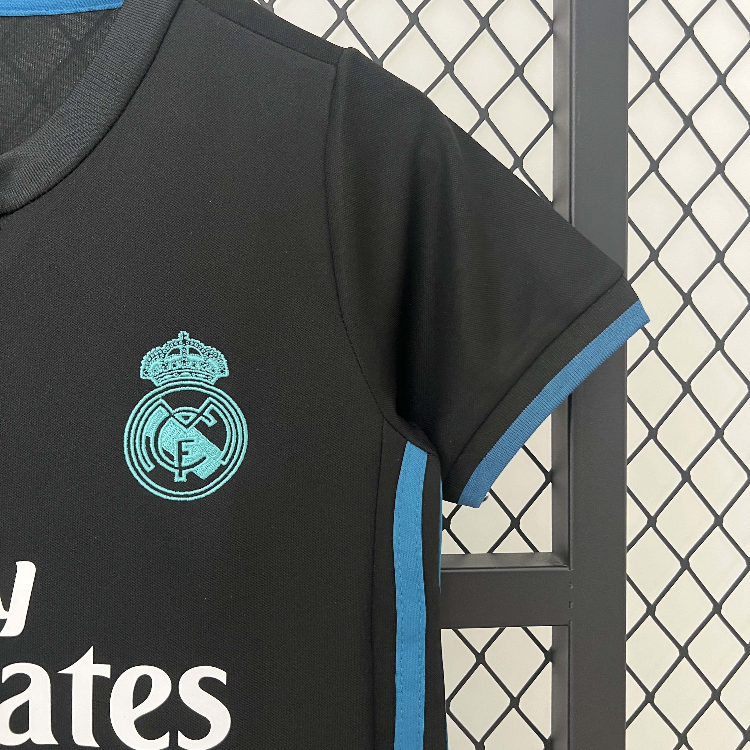 2017/2018 Retro Real Madrid Away Football Shirt 1:1 Thai Quality Kids Size:football jersey mysite: unitedjerseyfootball 邓江浪:football