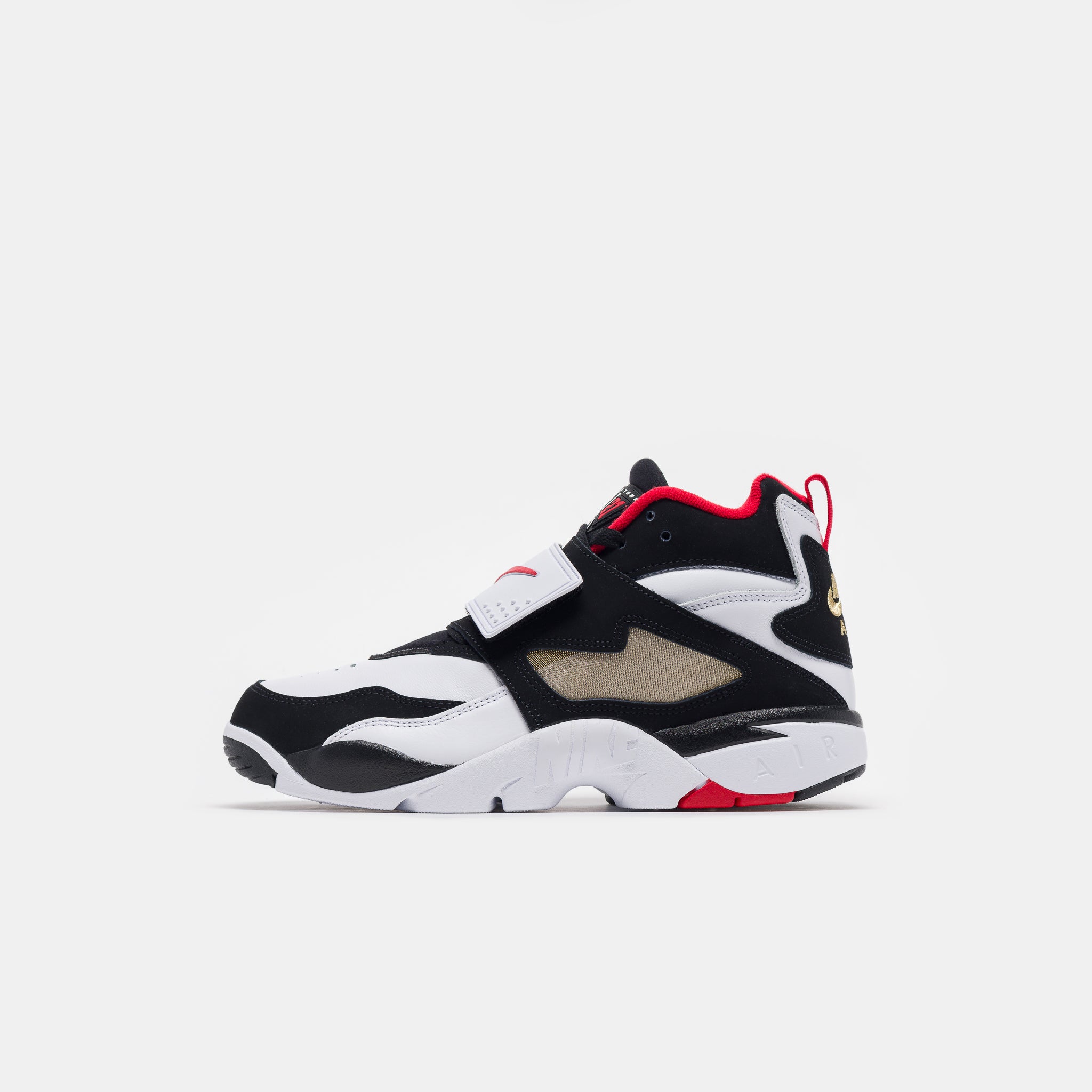 Air Diamond Turf Sneaker in White/Fire Red/Black/Metallic Gold