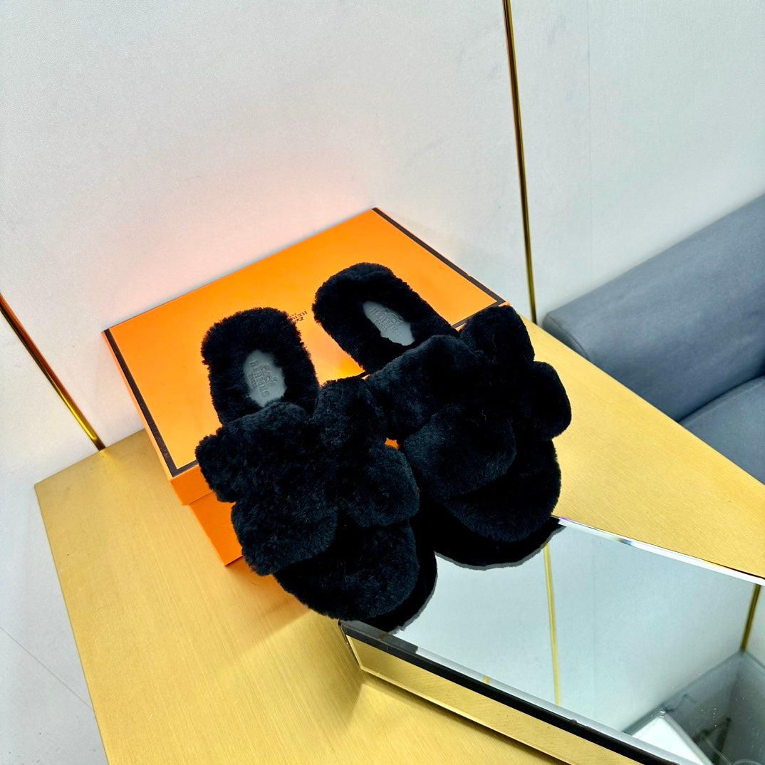 0RAN SHEARLING SANDALS BLACK、mysite、Cacoeks