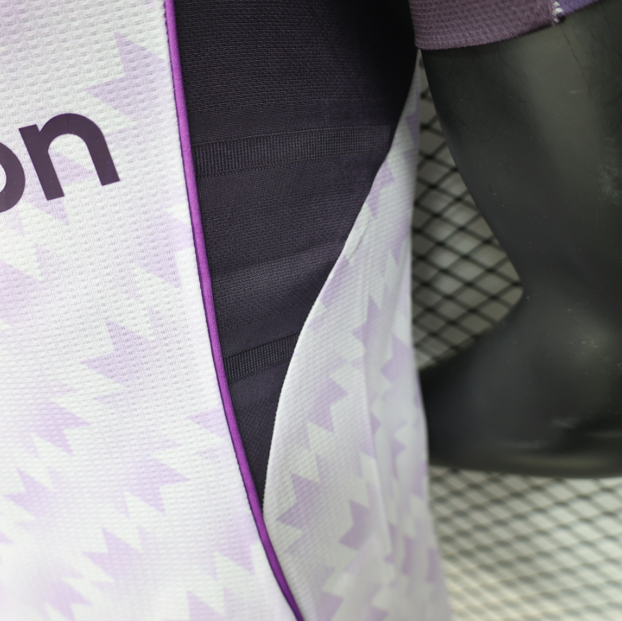 25-26 Manchester United Special soccer jersey- player Version: Ajax 24-25 Home Stadium Jersey - Fans Version mysite: Adidas luxuryfootballshirts.com: https://www.luxuryfootballshirts.com/