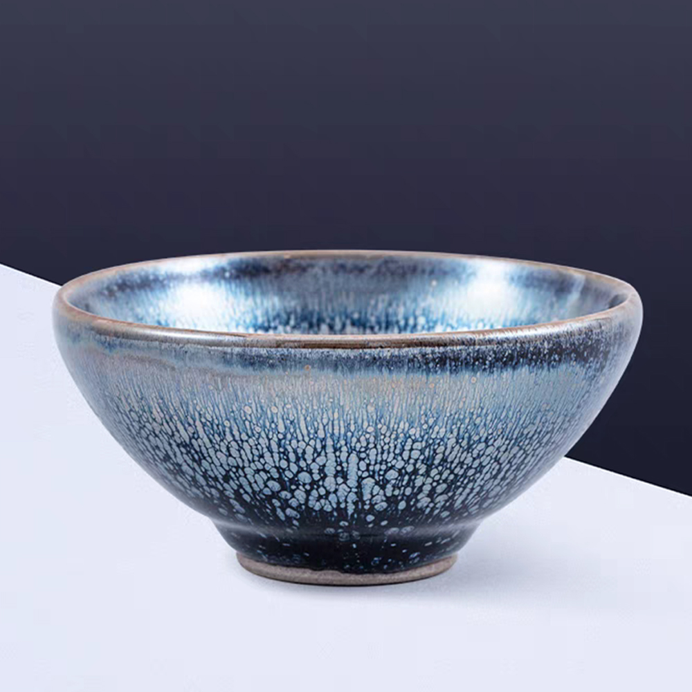 GEEK BAR-https://www.hot-toy.com/