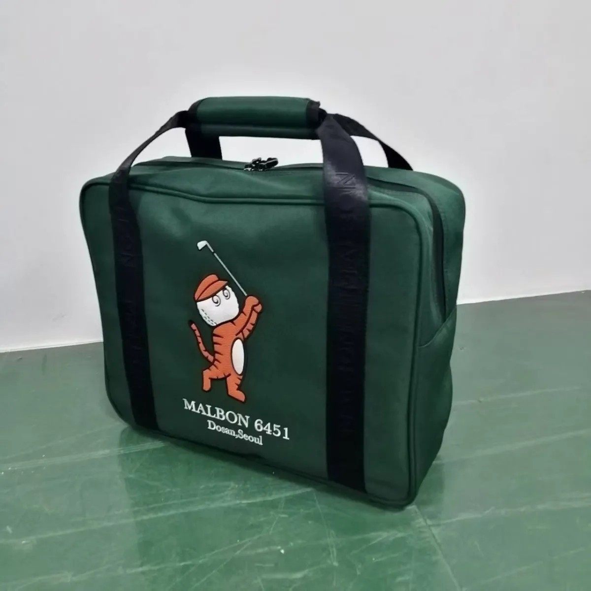 TITLESIT TAYLORMADE G/FORE GOLF BAG