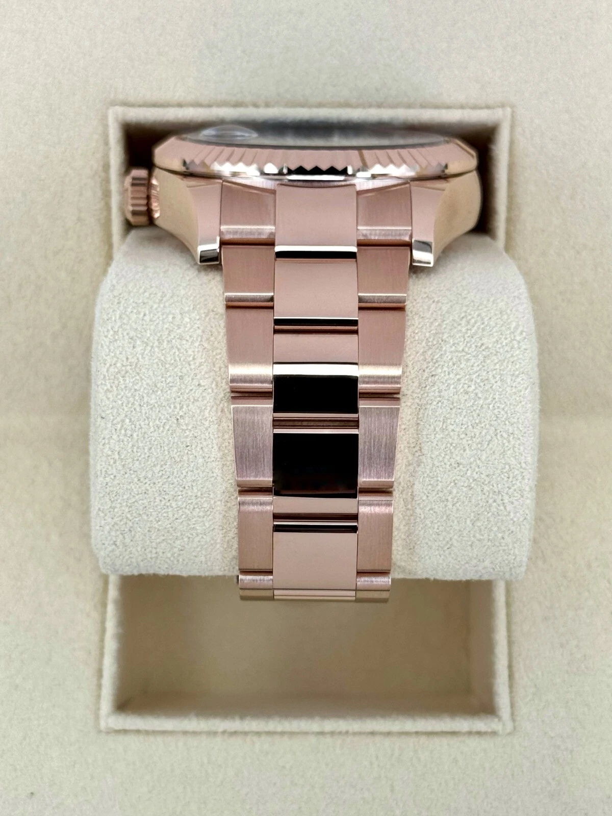 Rolex Sky-Dweller Blue Dial Super Clone Swiss ReplicaWatch 18k Rose Gold Oyster Bracelet Ref 336935 9002 Swiss Movement