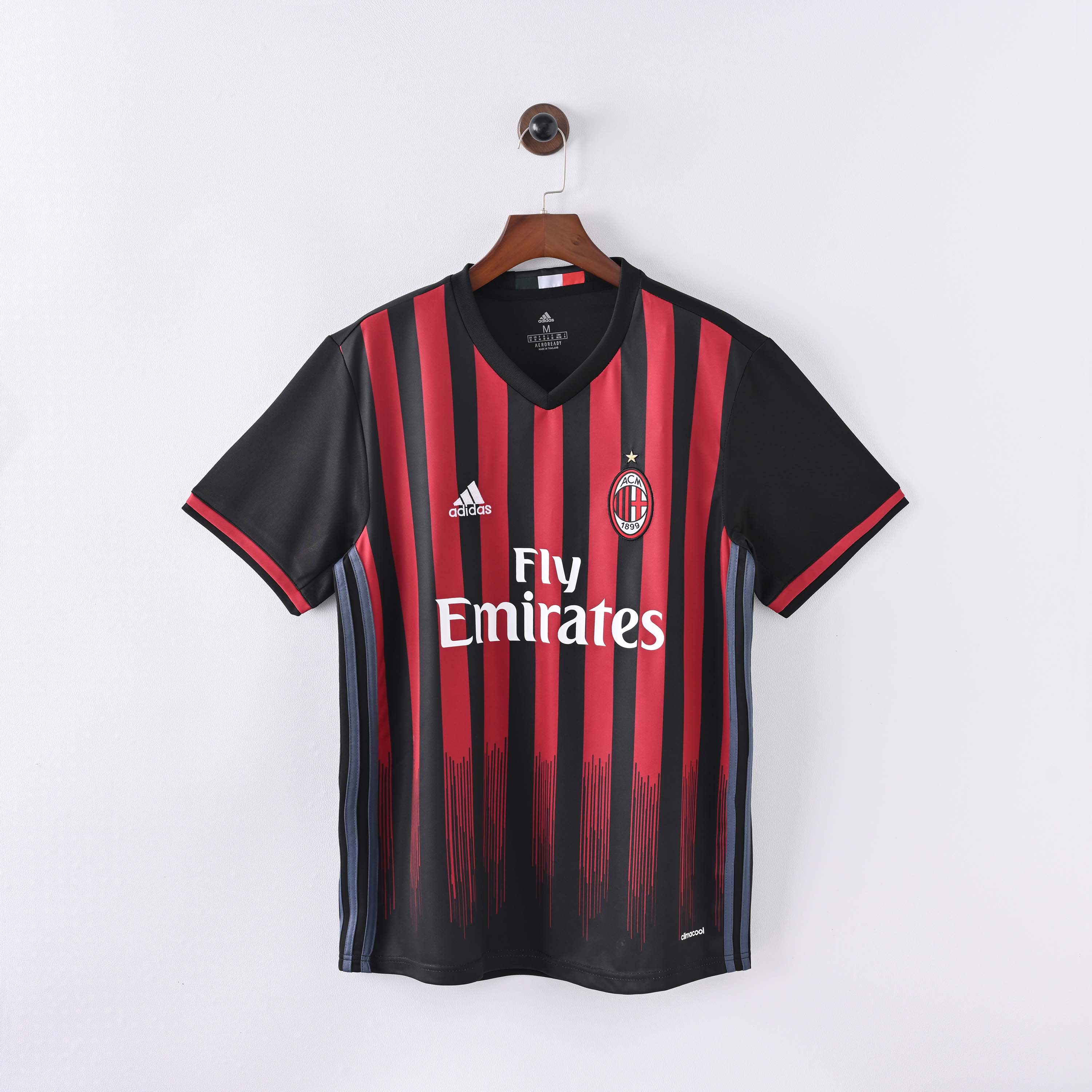 2016/2017 Retro AC Milan Home Football Shirt 1:1 Thai Quality:football jersey mysite: unitedjerseyfootball 邓江浪:football