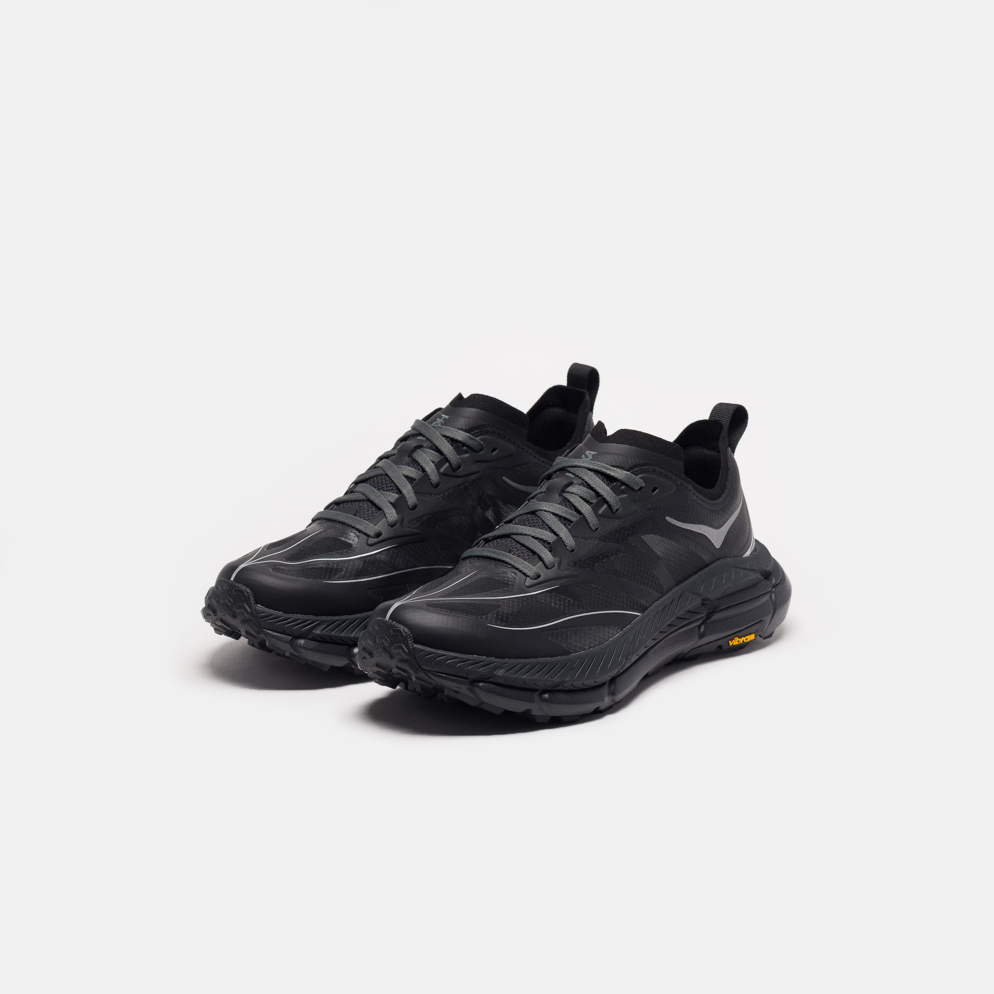 Mafate Speed 4 Lite Sneaker in Black/Outer Orbit