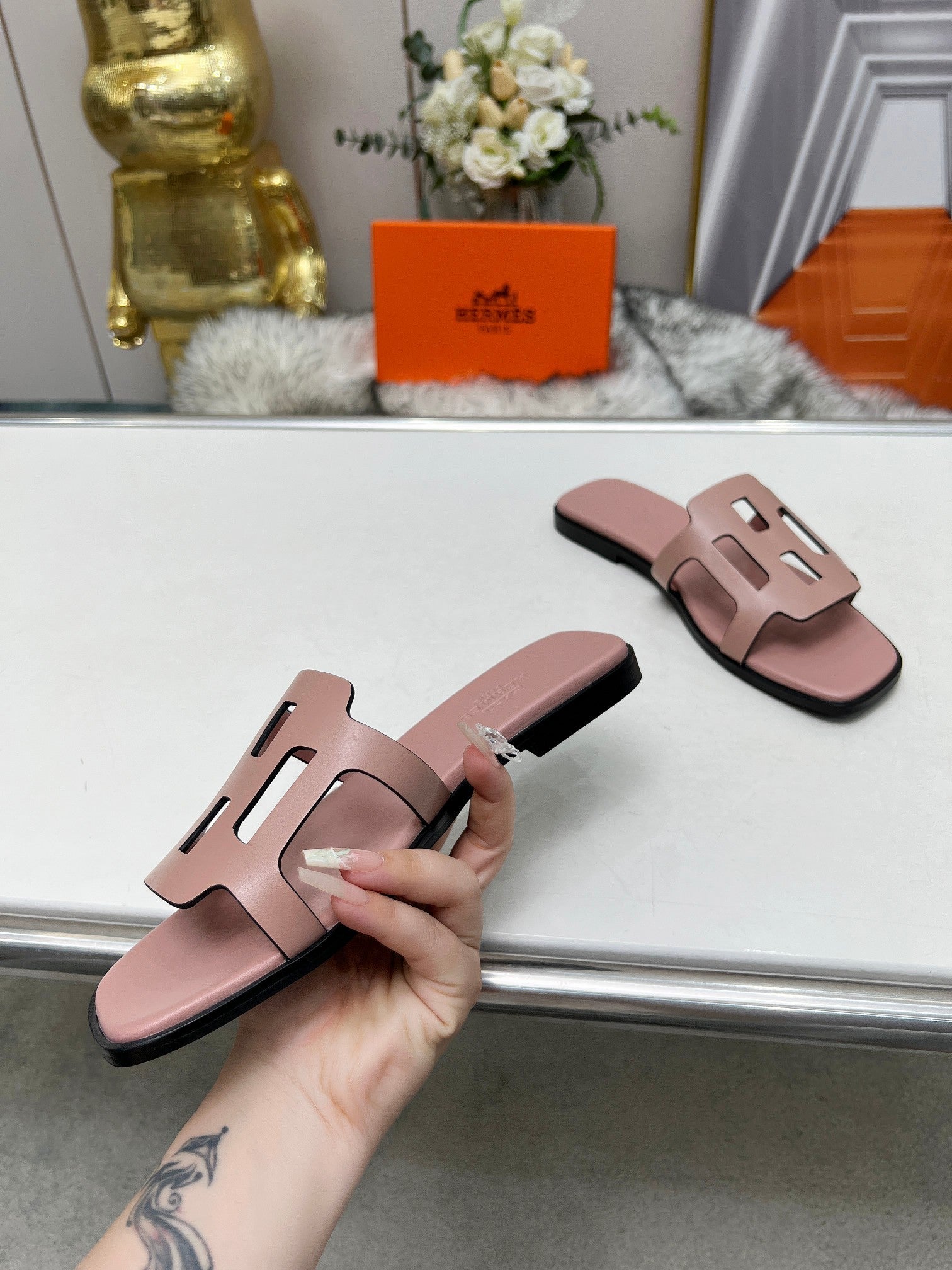 FLATFORM SANDAL LIGHT PINK CALFSKIN、mysite、Cacoeks