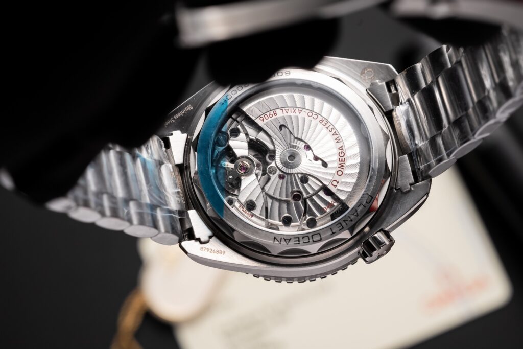 Đồng Hồ Omega Seamaster Planet Ocean 600m Replica 11 (2)