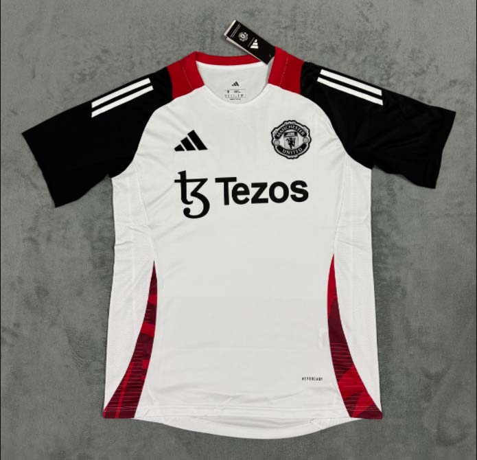 2024/2025 Manchester United Pre-race suit Football Shirt 1:1 Thai Quality:football jersey mysite: unitedjerseyfootball 邓江浪:football