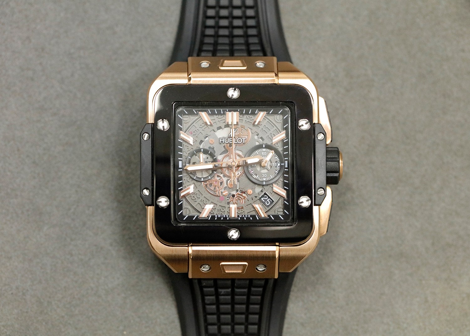 Hublot Square Bang Unico All Black 821.CI.0170.RX 42mm-fasswatch