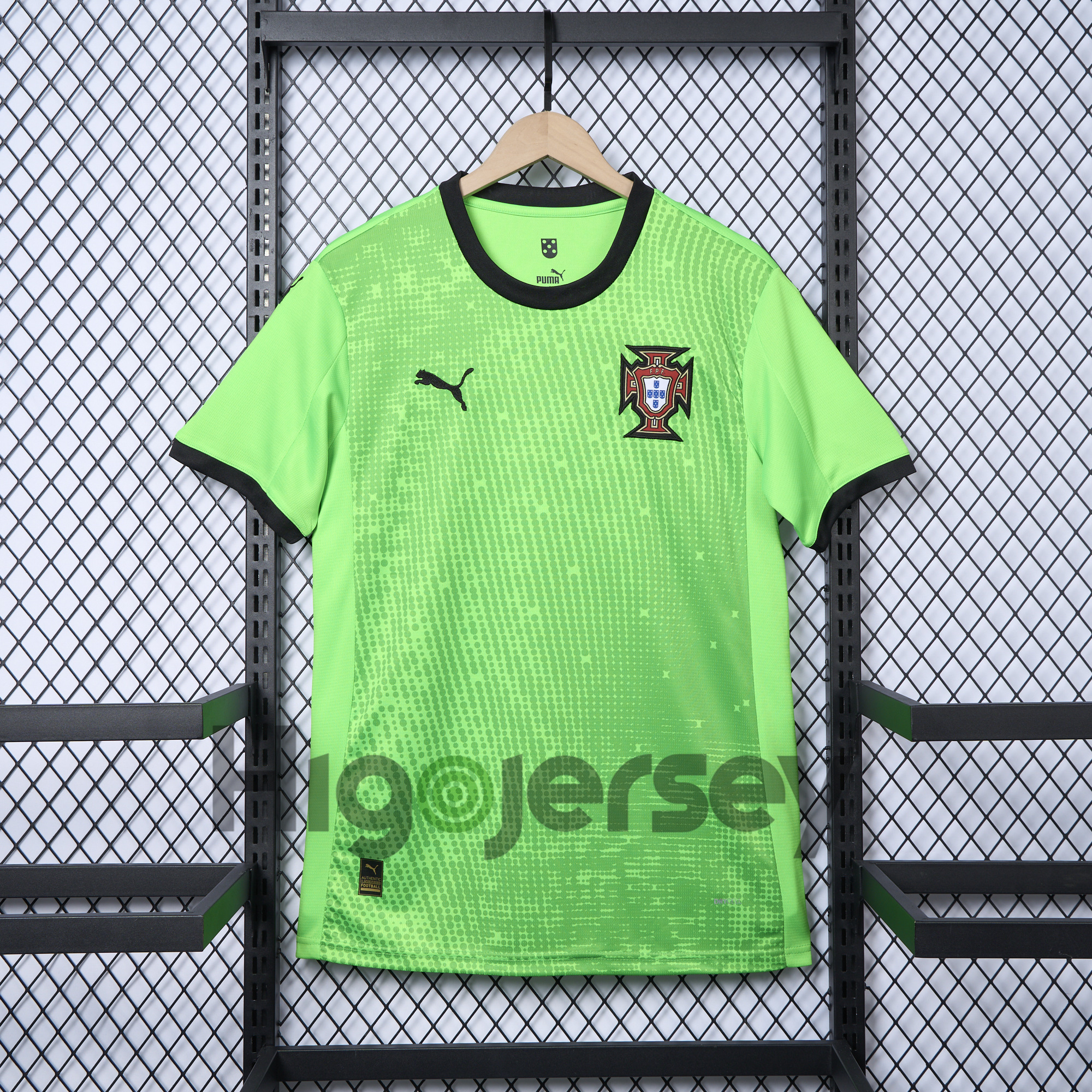 Higojerseys-Portugal 2025-26 Green Goalkeeper Jersey - Fans Version