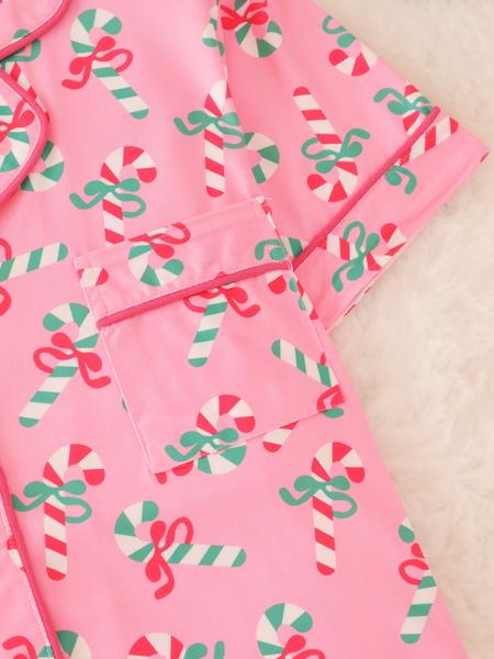 2 pieces of ladies' Christmas cane candy printed short sleeved shorts sleepwear set with buttons, collars, bows, suitable for comfortable and casual home wear in all seasons