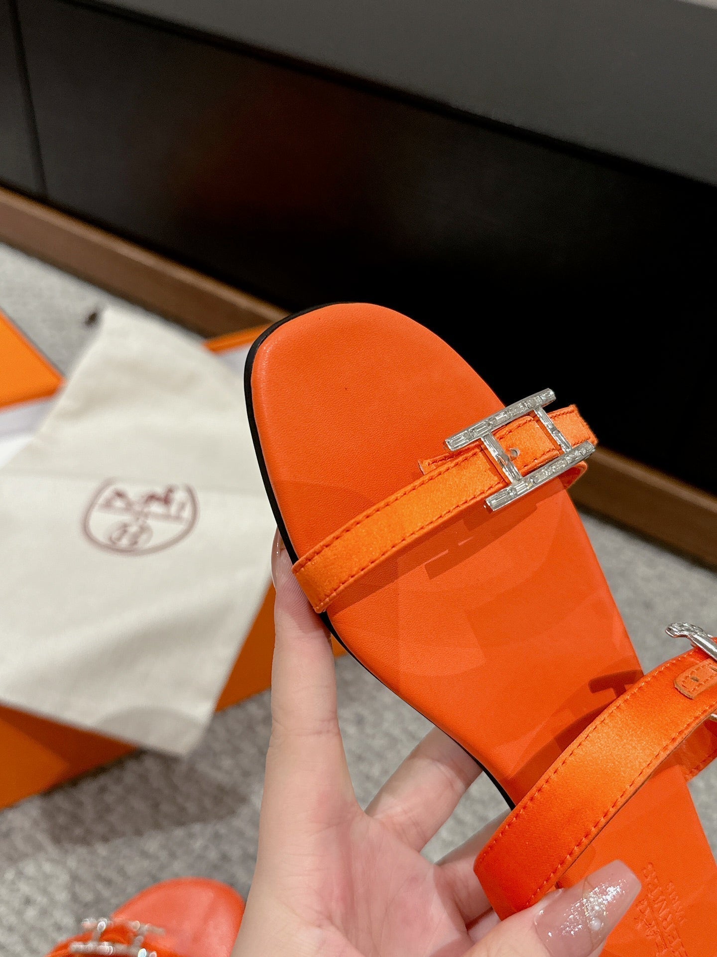 BUCKLE SANDAL BRIGHT ORANGE CALFSKIN、mysite、Cacoeks