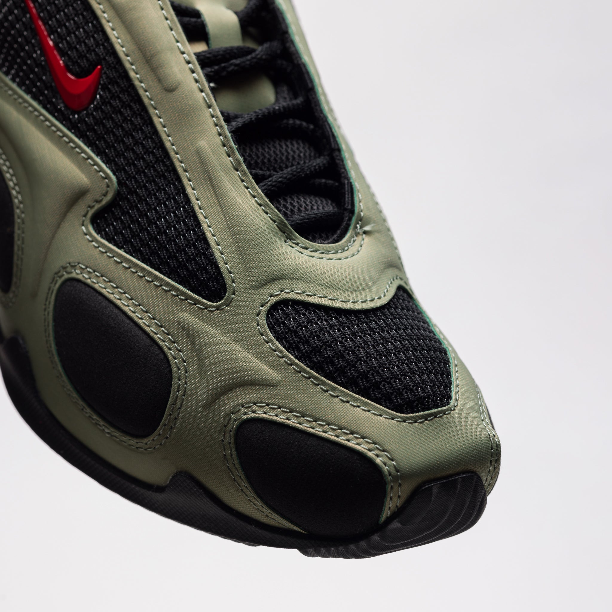 Air Max Muse Sneaker in Black/University Red/Oil Green