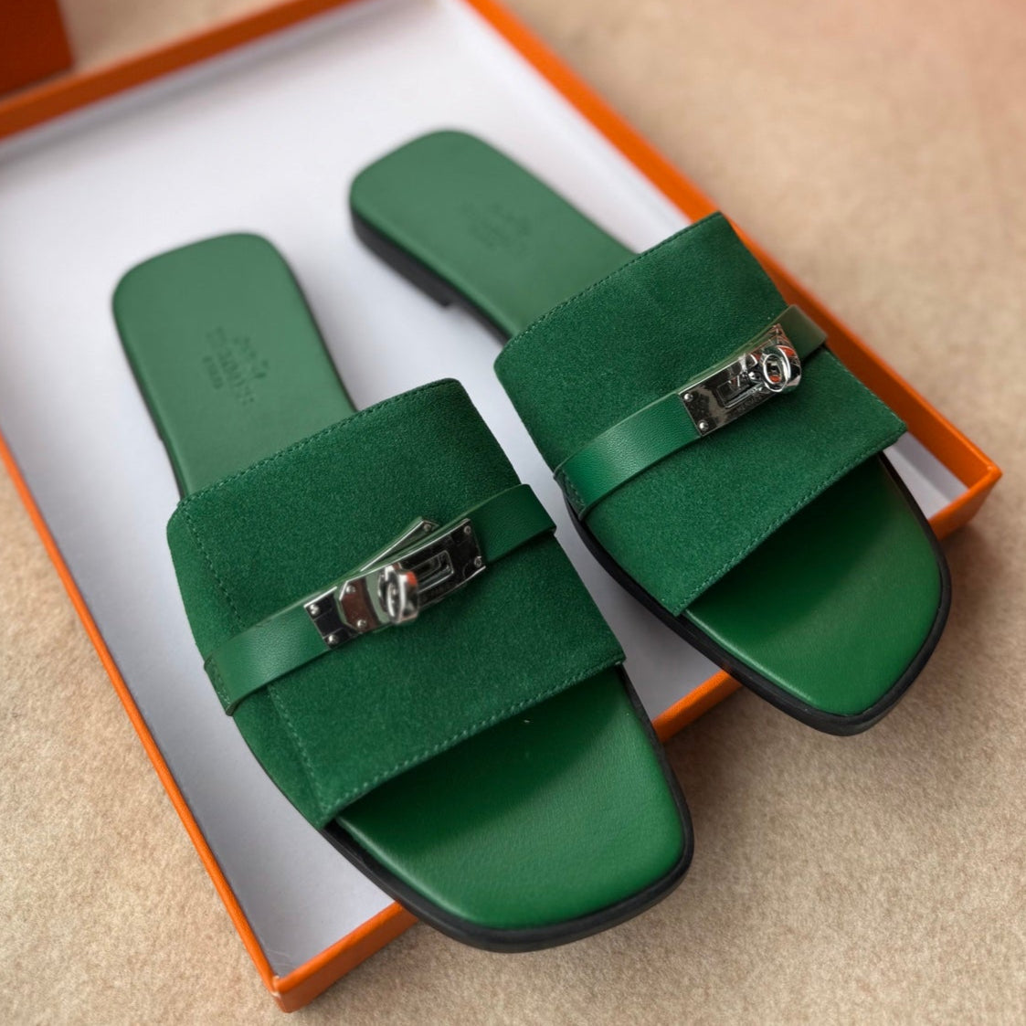 0RAN SANDALS IN EMERALD GREEN CALFSKIN、mysite、Cacoeks