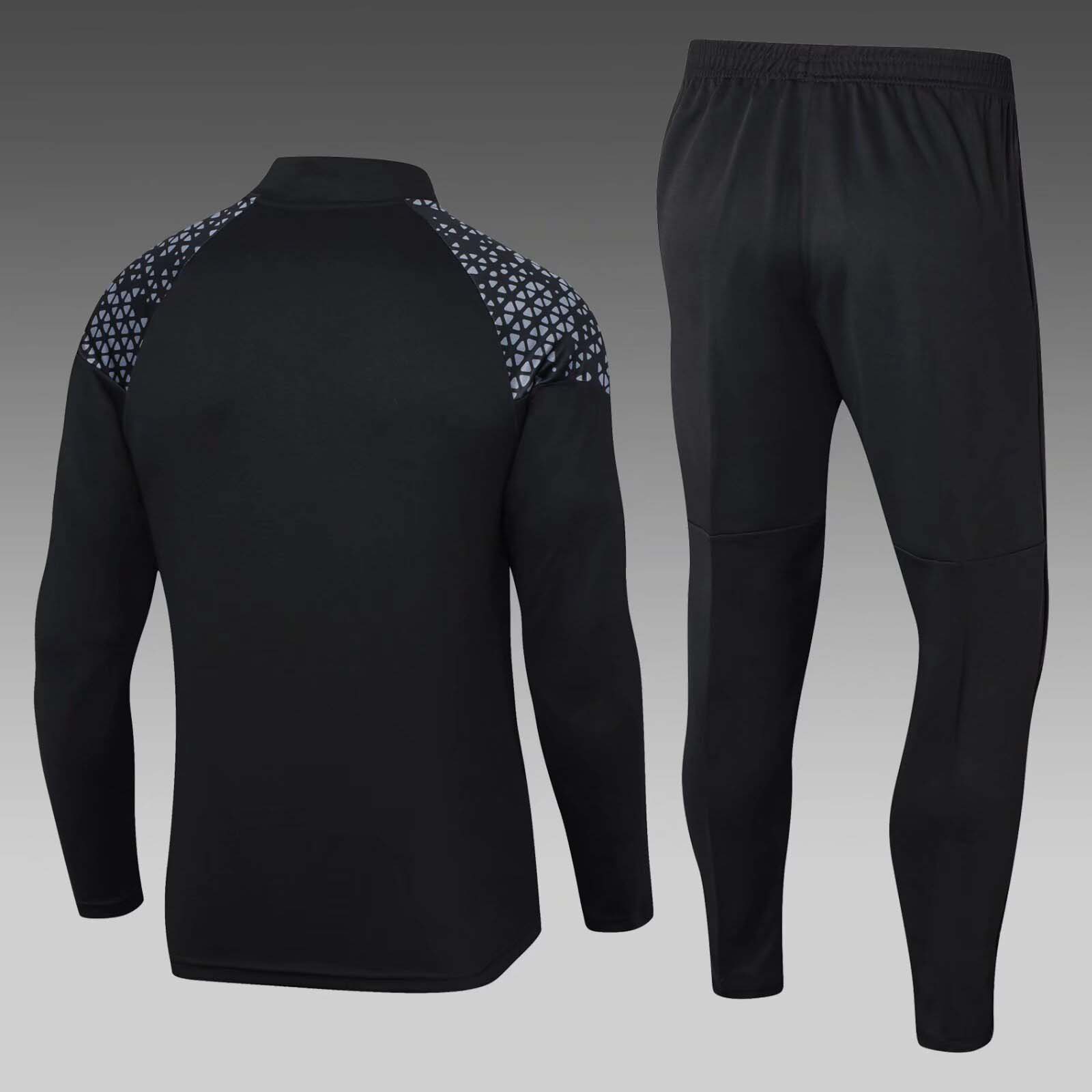 2023/2024 Dortmund Half-Pull Training Suit Black Football Shirt 1:1 Thai Quality Set:football jersey mysite: unitedjerseyfootball 邓江浪:football