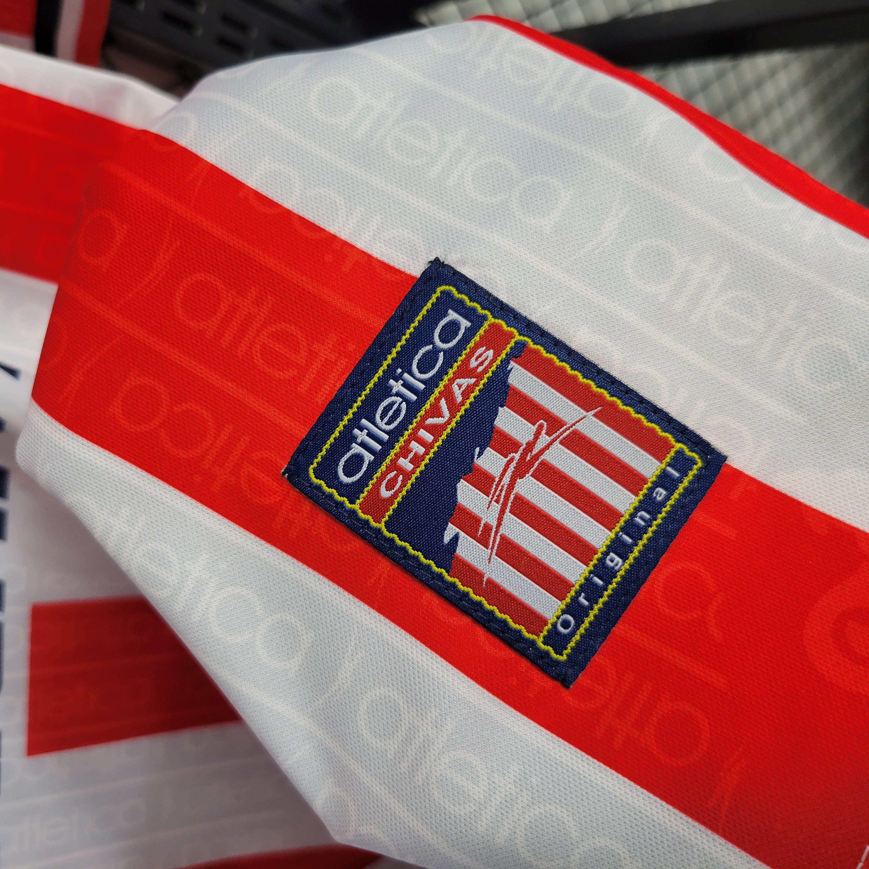 ManixJersey.com | Retro Chivas de Guadalajara 06-07 Home Stadium Jersey -Customize Name, Number and Patch | Worldwide Shipping