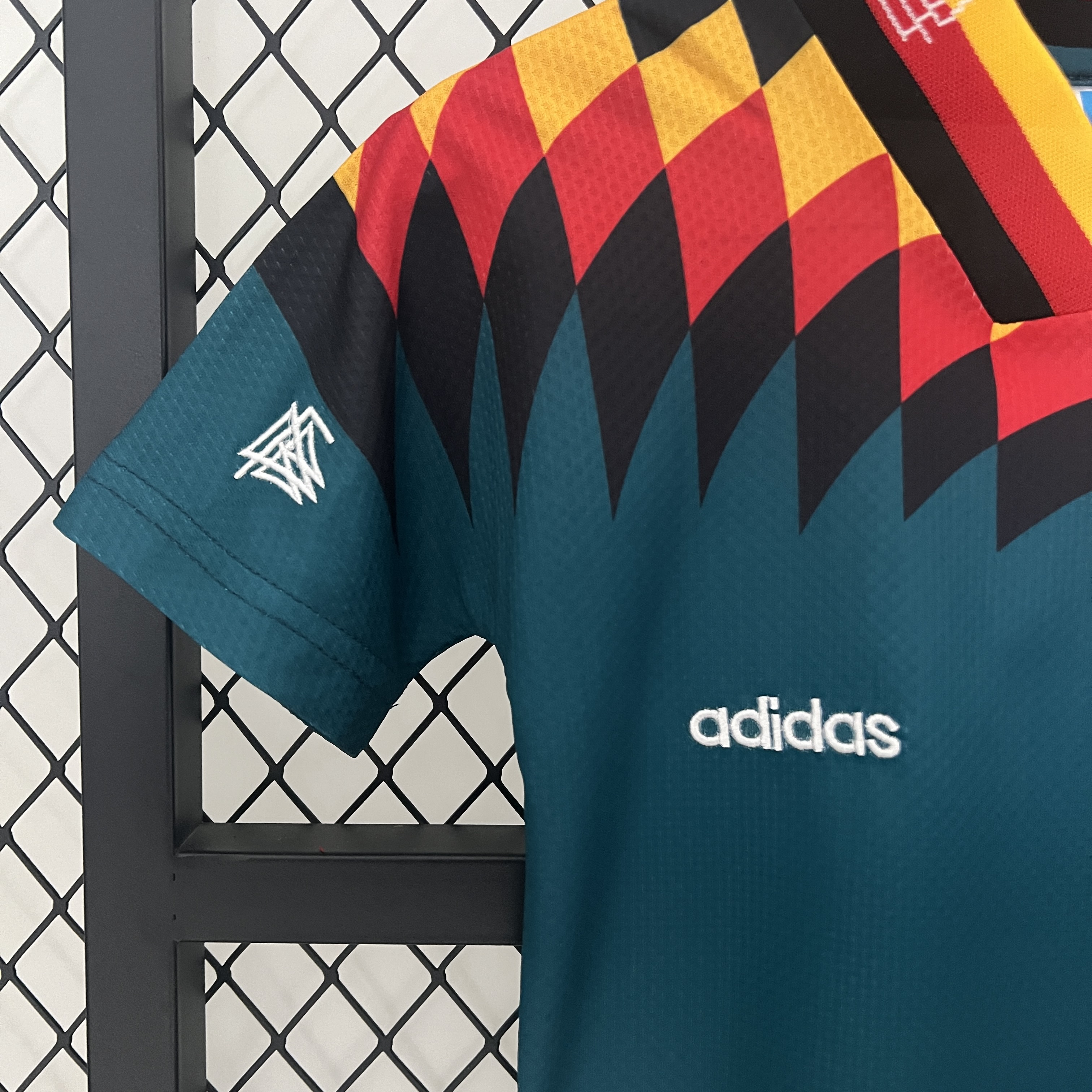 SIUjerseys-Retro Germany 1994 Away Stadium Kids Kit