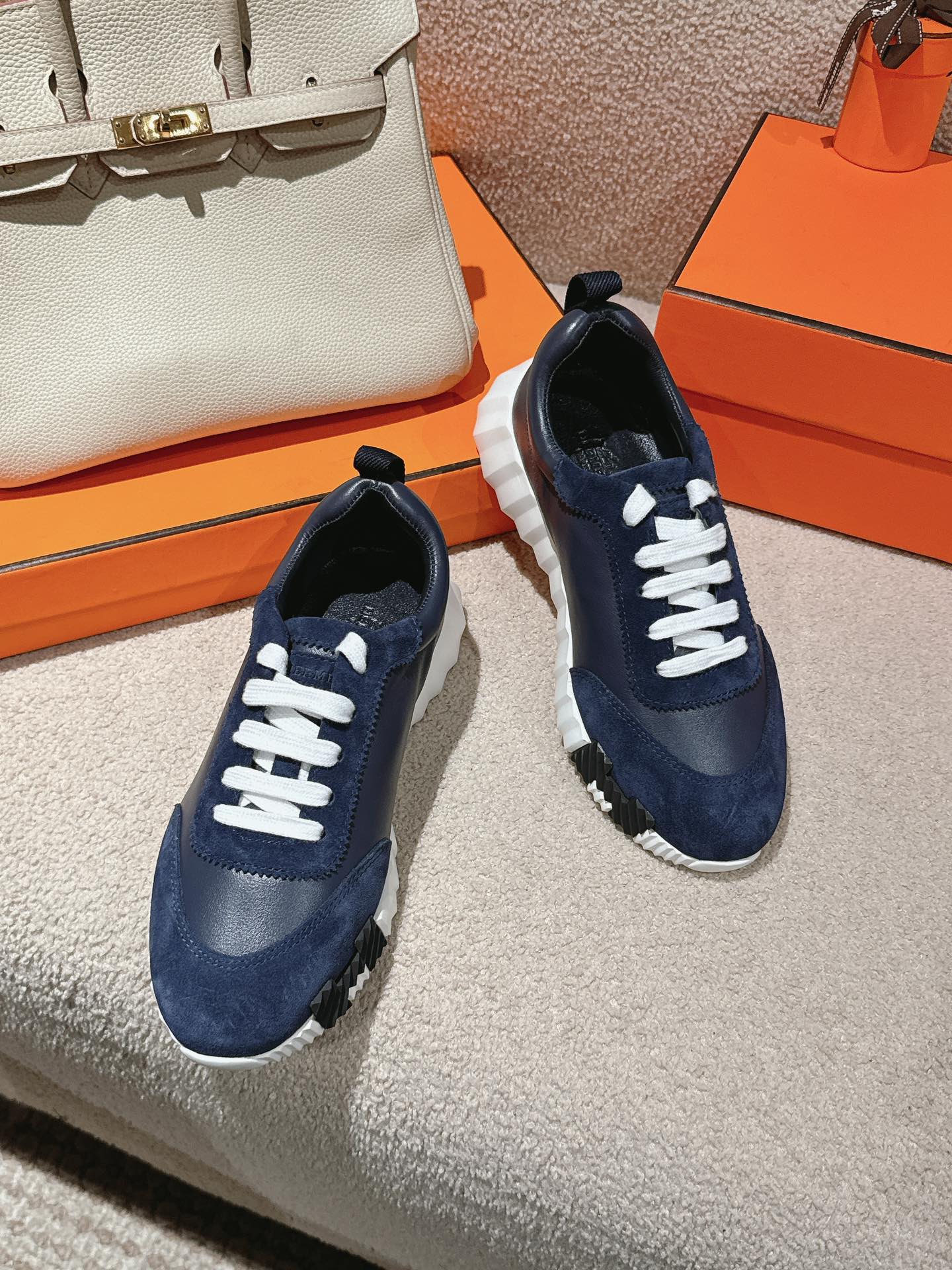 MAINLAND SNEAKER IN NAVY BLUE SUEDE AND CALFSKIN 959296、mysite、Cacoeks