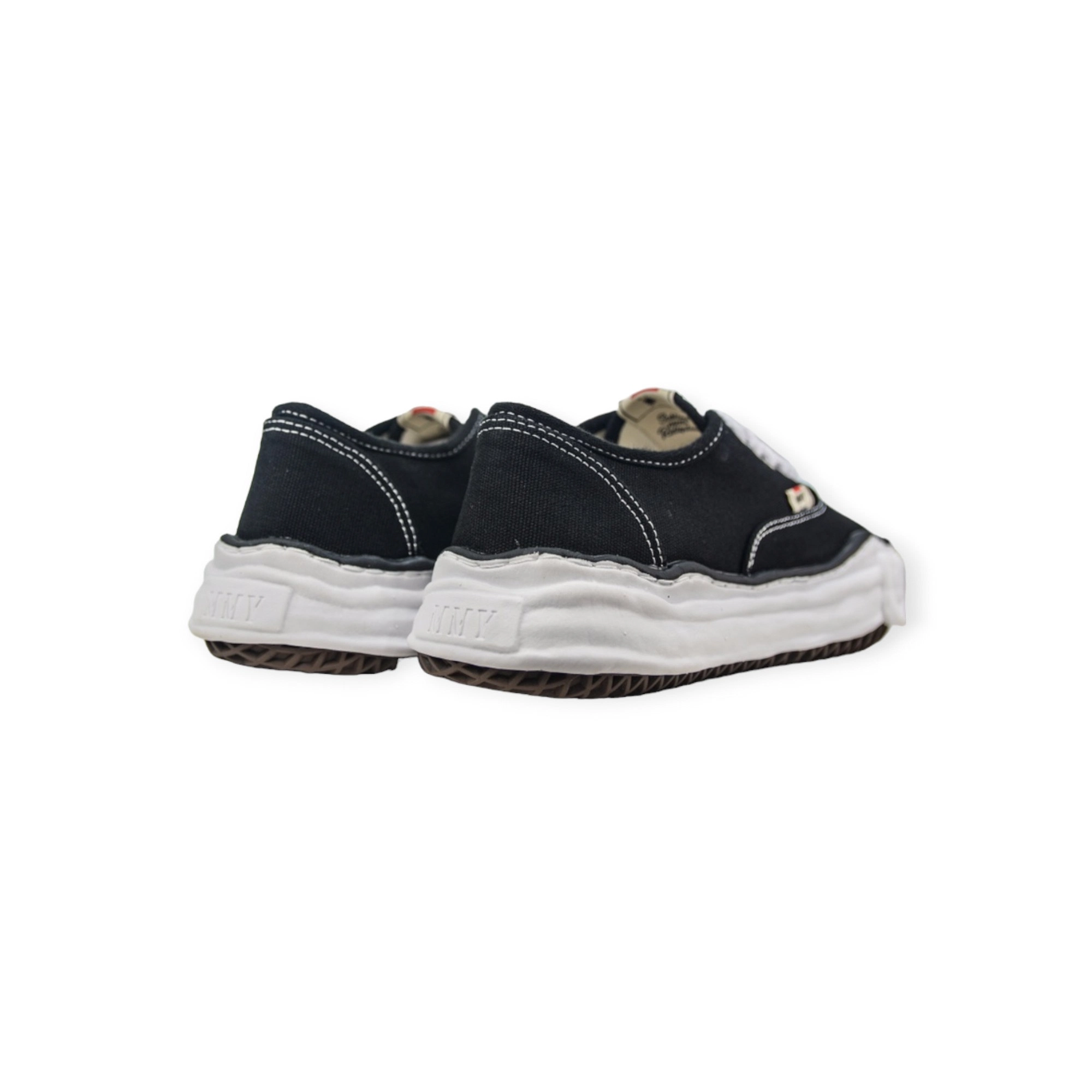 Maison Mihara Yasuhiro Baker OG Sole Canvas Low-Top Sneaker in Black White、mysite、Cacoeks