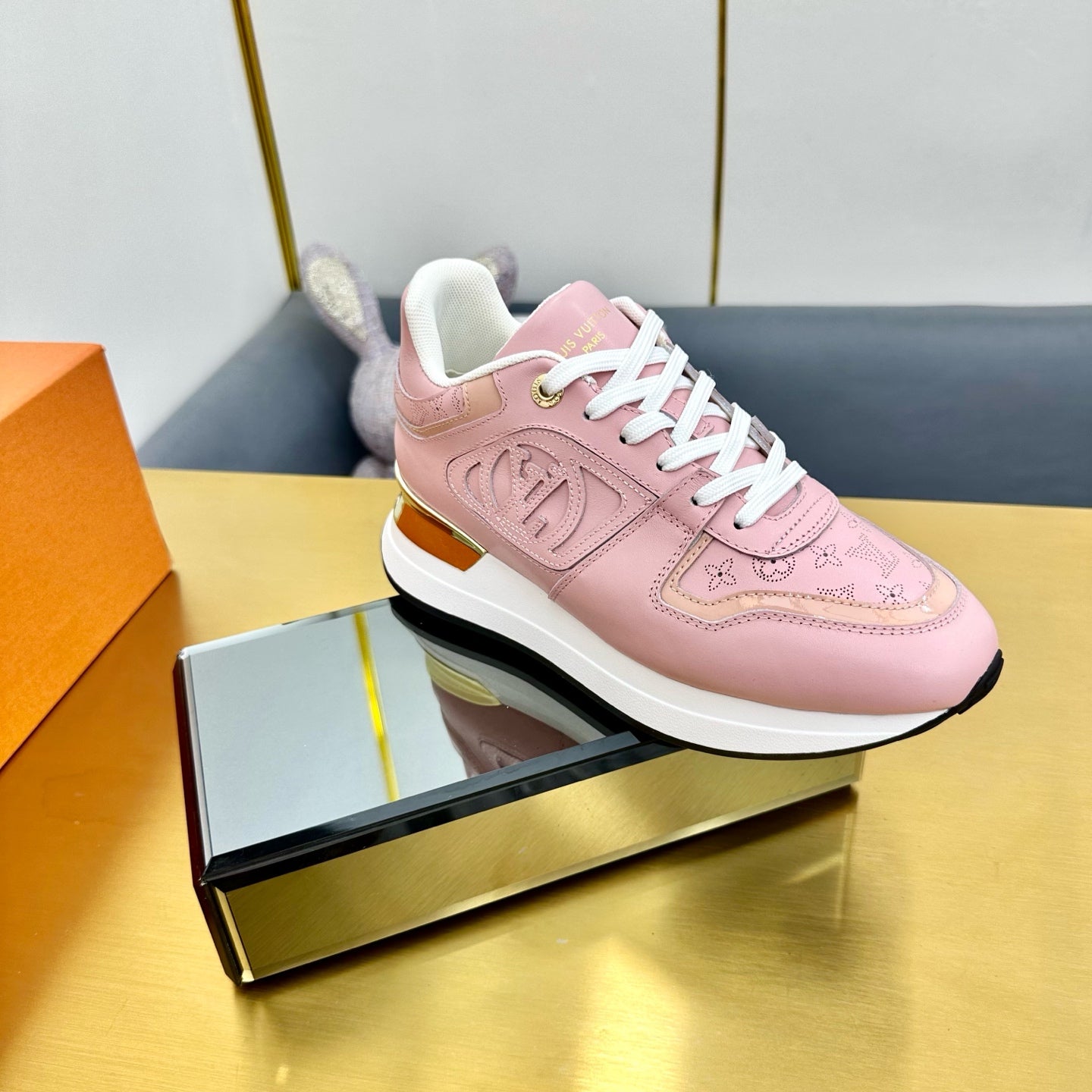 NEO RUN AWAY SNEAKER IN ROSE PINK CALFSKIN、mysite、Cacoeks