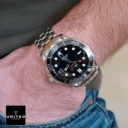 Omega Seamaster 212_30_41_20_01_003 Black Dial Replica on the man wristh