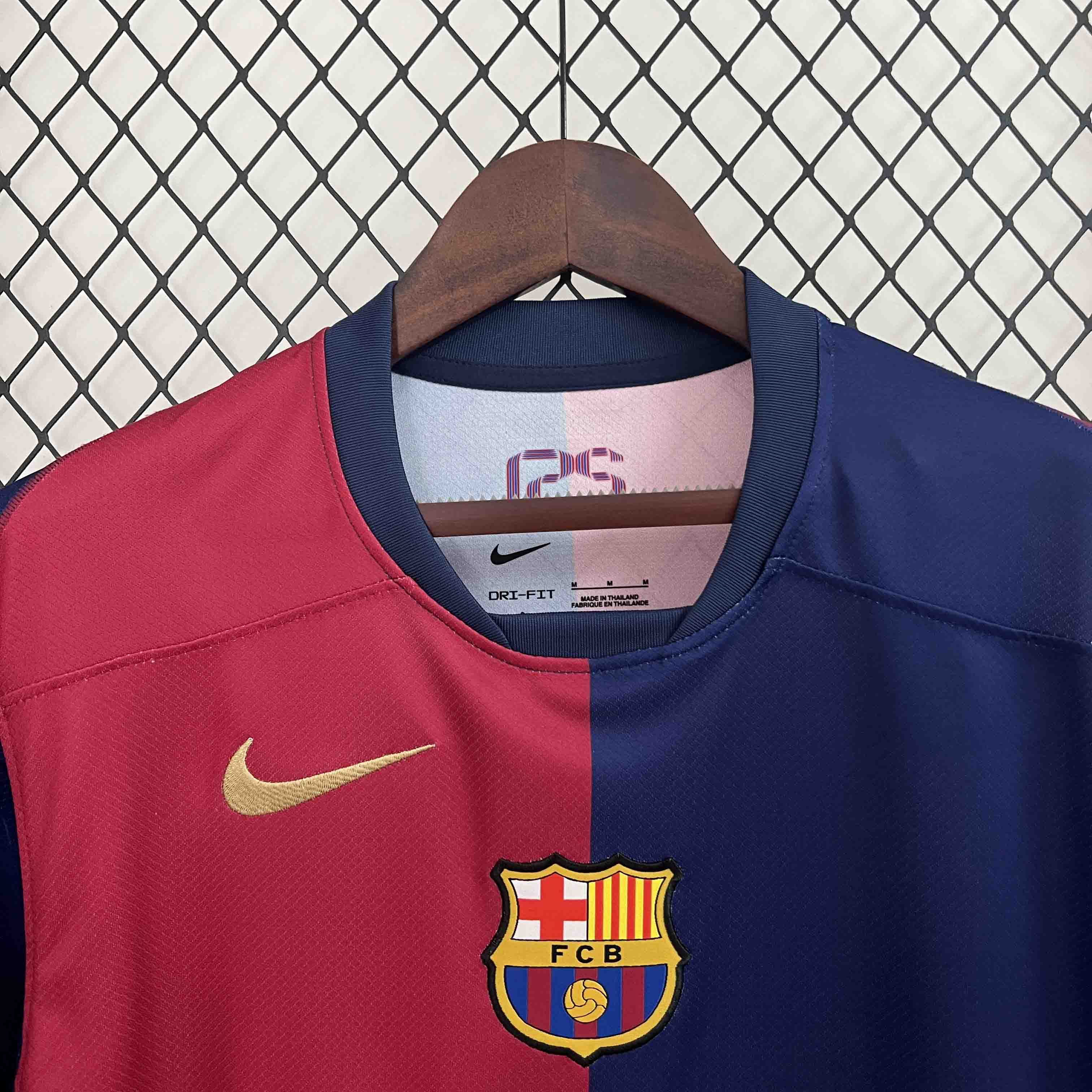 ManixJersey.com | Barcelona 24-25 Home Stadium Jersey - Fans Version -Customize Name, Number and Patch | Worldwide Shipping