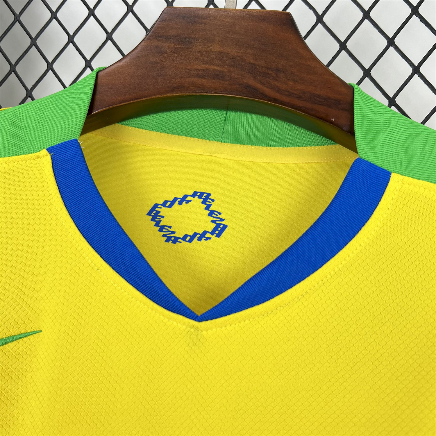 UltraTrikot-Brazil 2025 Women's Team Home Jersey - Men's Fans Version