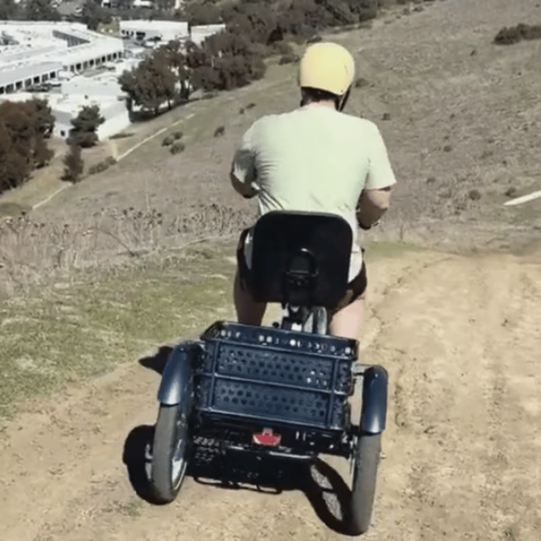 Relaxed_Body_750_watt_Ele…ric_Tricycle_on_the_hill