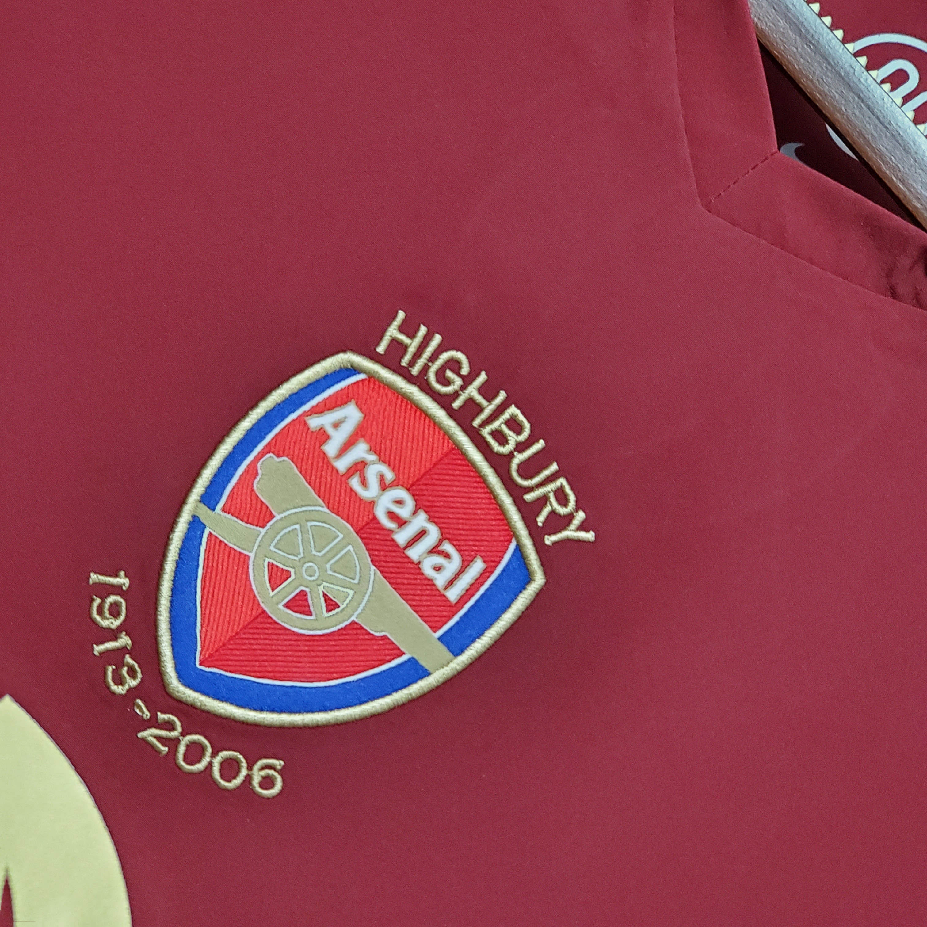 2005/2006 Retro Arsenal Home Football Shirt 1:1 Thai Quality:football jersey mysite: unitedjerseyfootball 邓江浪:football