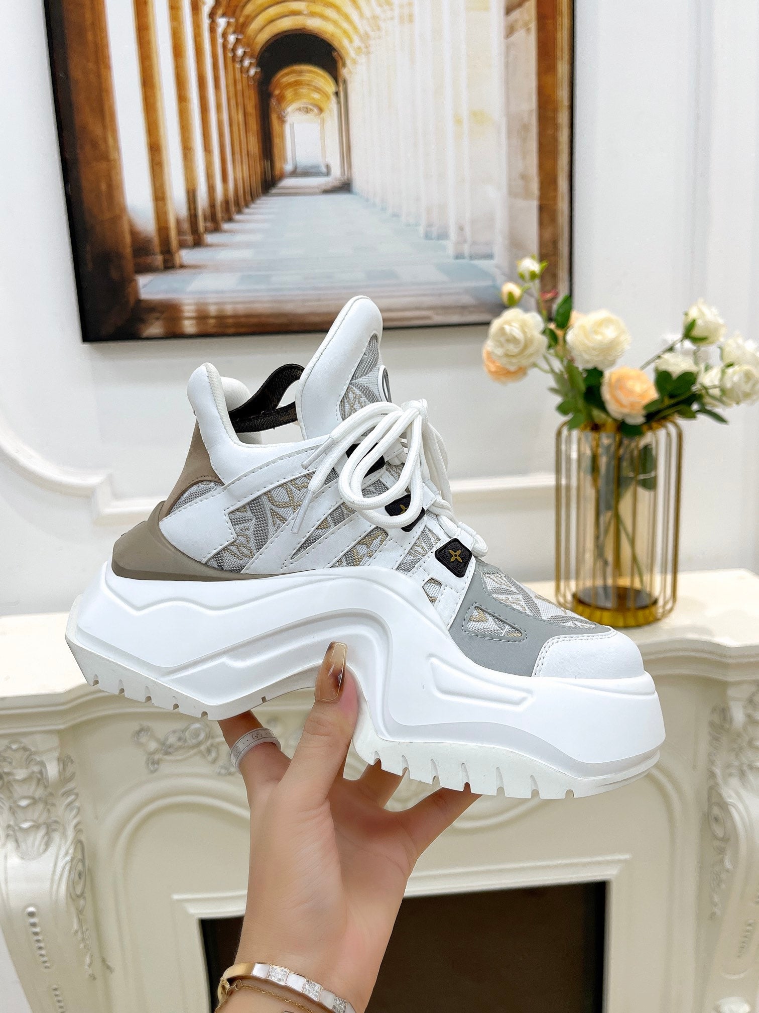 LV ARCHLIGHT 2.0 PLATFORM SNEAKER IN WHITE MIX DOVE GRAY MIX OF MATERIALS、mysite、Cacoeks