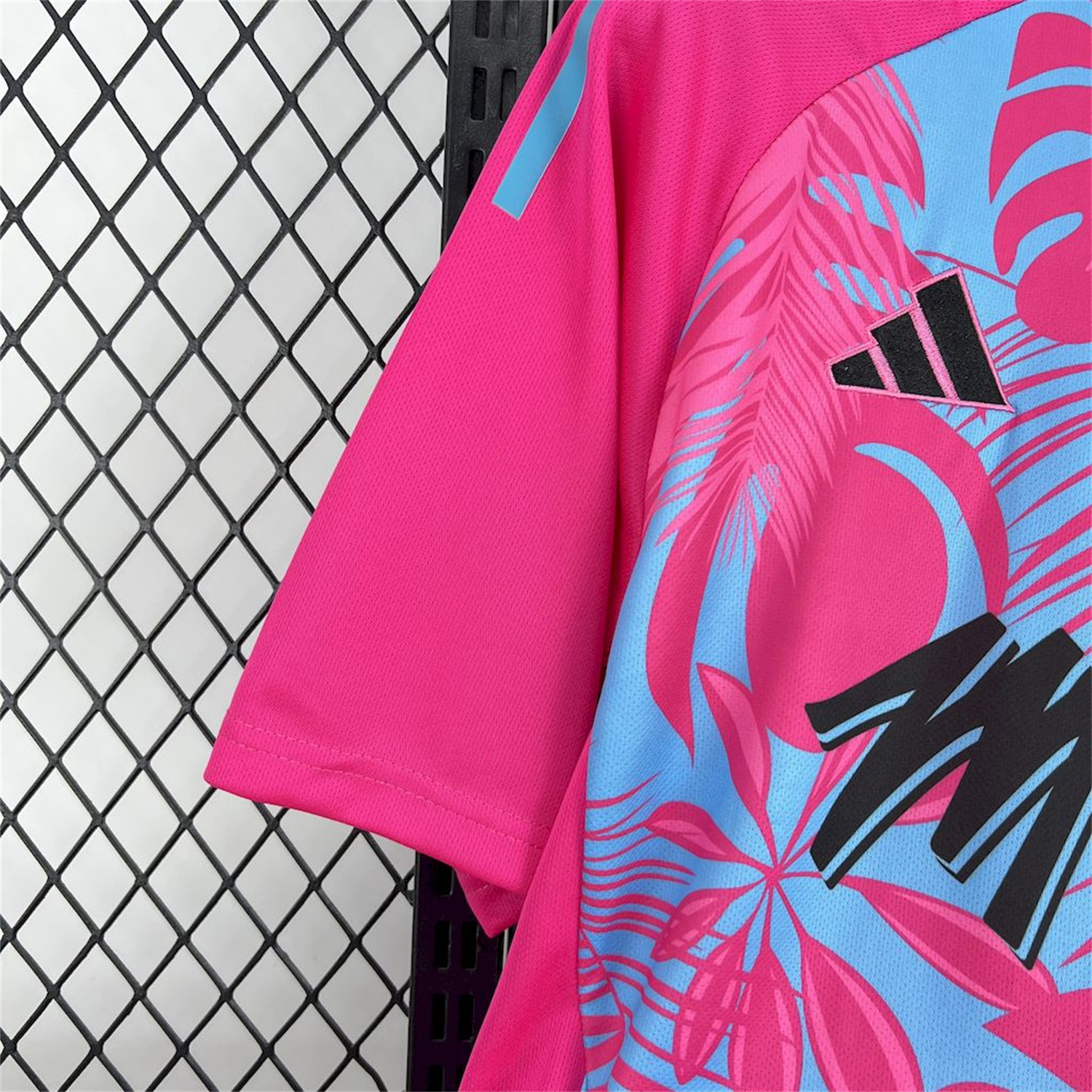 UltraTrikot-INT M.A.M 25-26 Pink & Blue Coconut Tree Leaves Jersey - Fans Version