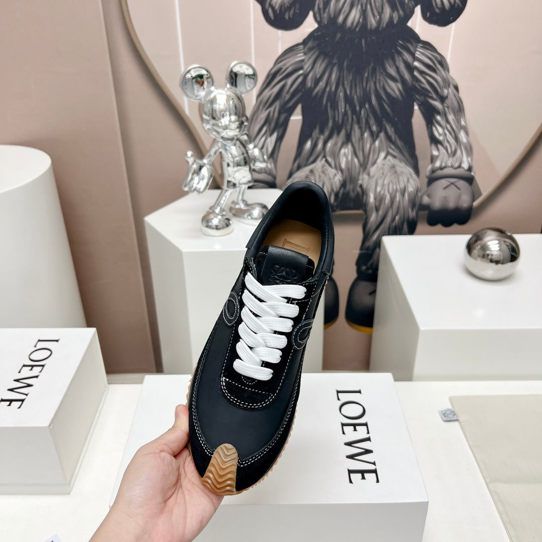 FLOW RUNNER SNEAKER IN FULL BLACK SUEDE AND SHEEPSKIN、mysite、Cacoeks