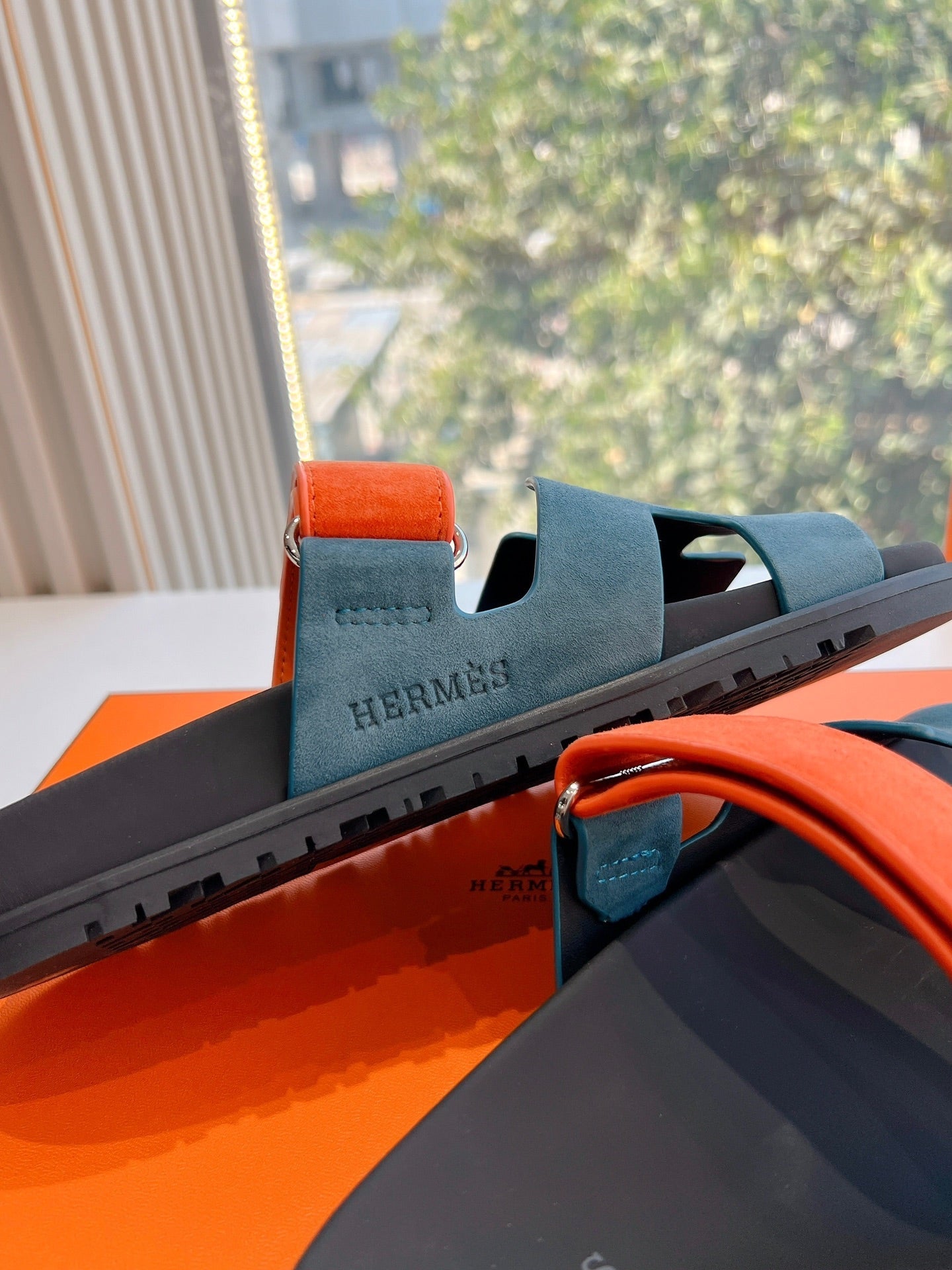 CHYPRE SANDAL IN TEAL GREEN MIX FIRE ORANGE SUEDE、mysite、Cacoeks