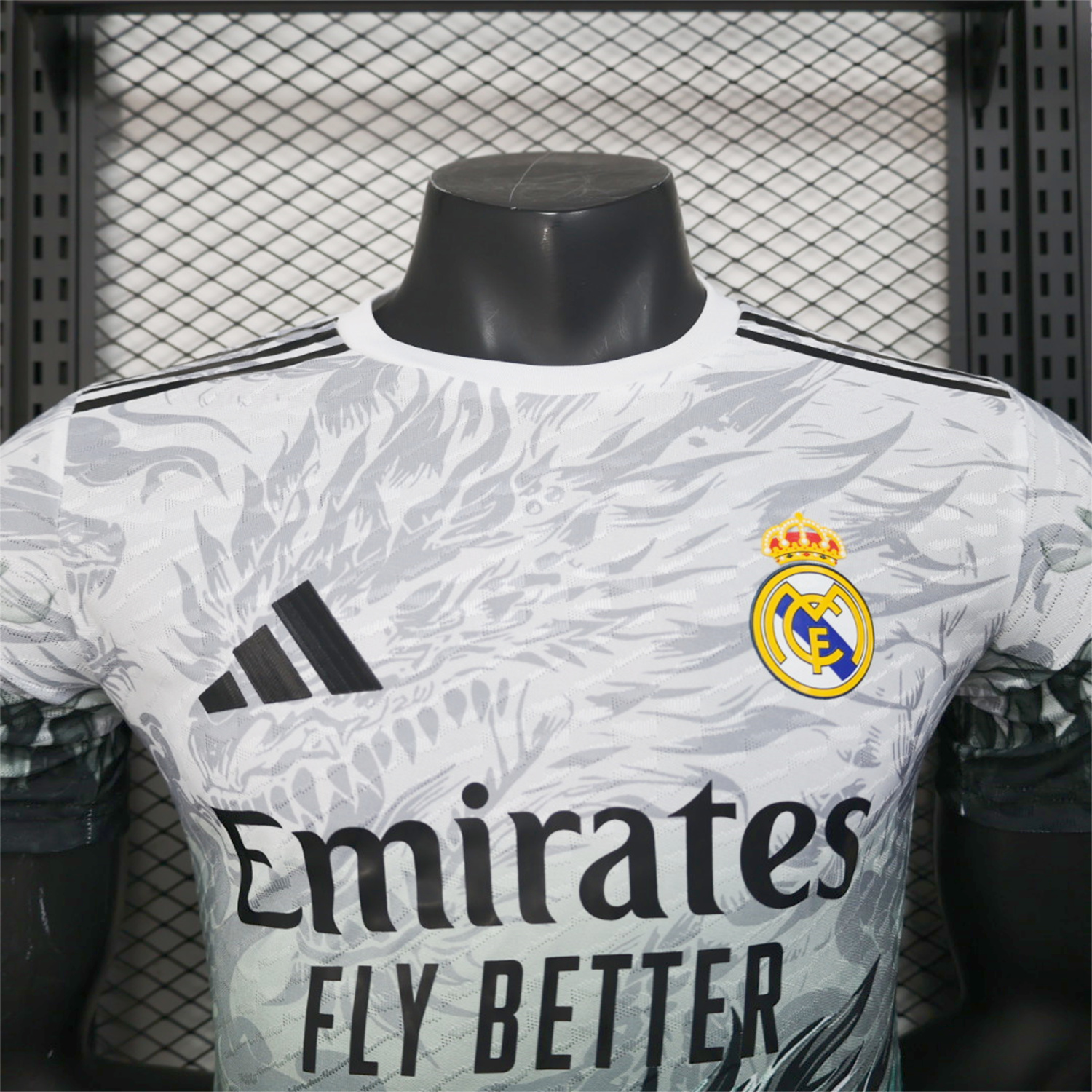 UltraTrikot-Real Madrid 25-26 Black Green Dragon Soars White Jersey - Player Version