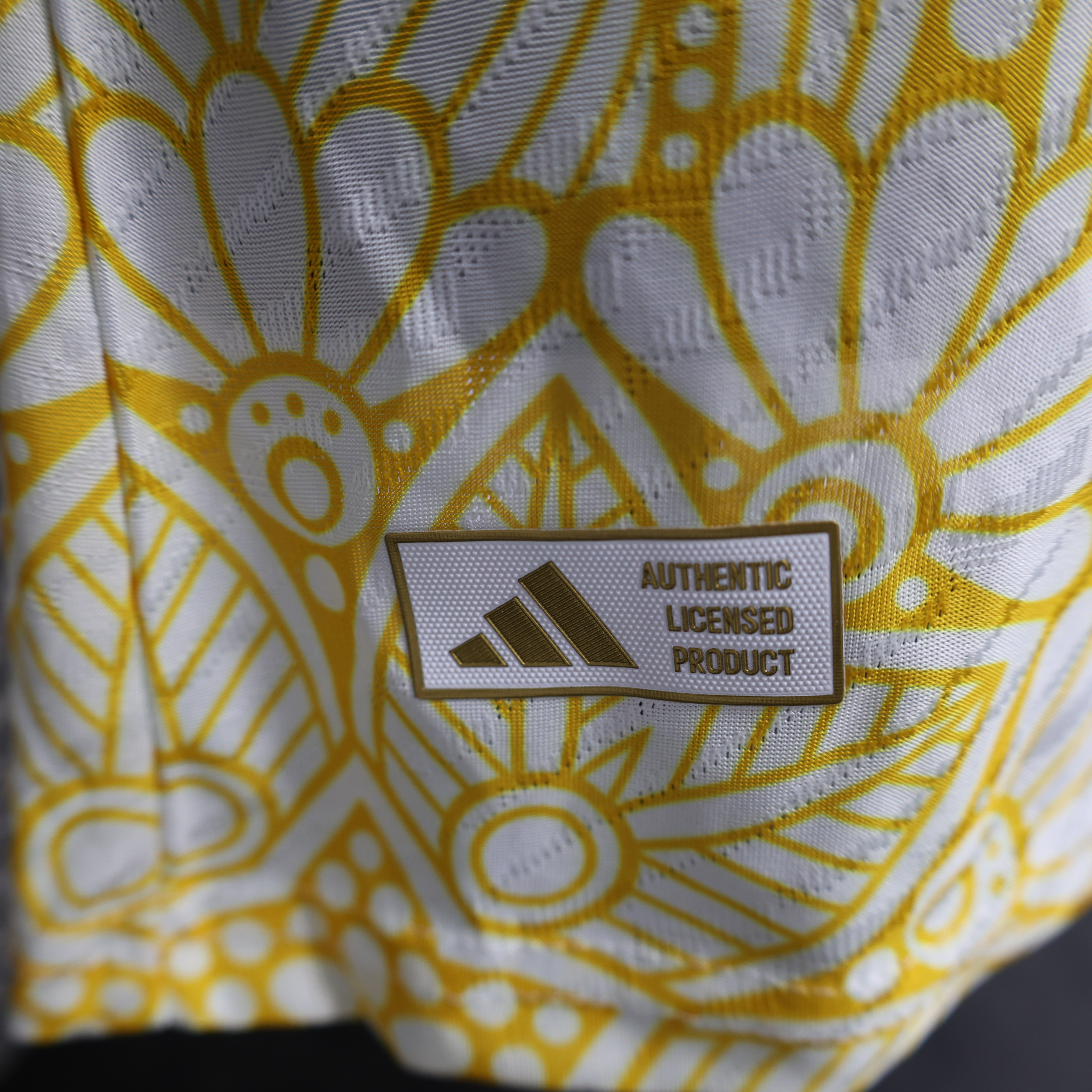 ManixJersey.com | Real Madrid 24-25 Black Snake Special Edition White Jersey - Player Version -Customize Name, Number and Patch | Worldwide Shipping