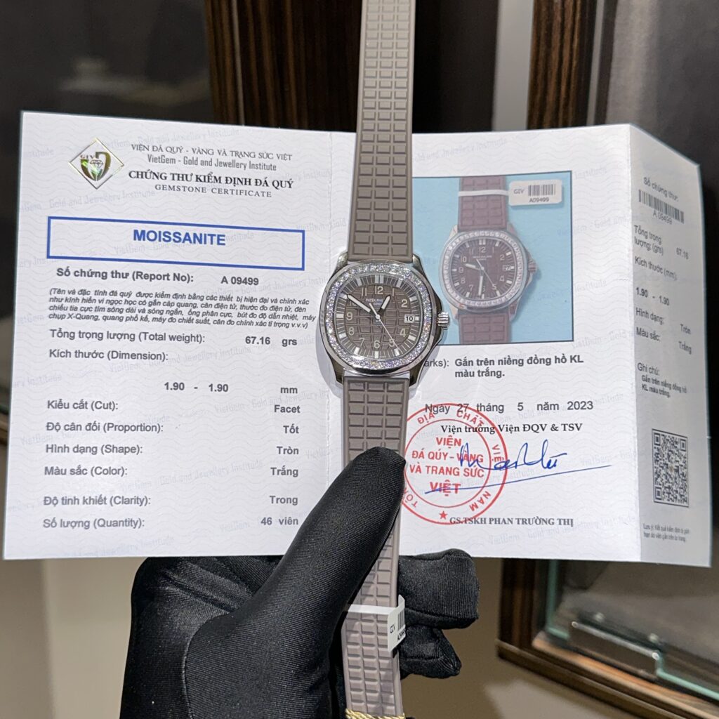 Đồng Hồ Patek Philippe Aquanaut 5067A Đính Kim Cương Moissanite 35 (2)