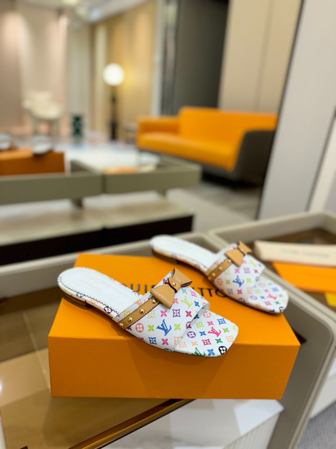 LV X TM 6AM FLAT MULE IN WHITE MONOGRAM CALFSKIN、mysite、Cacoeks